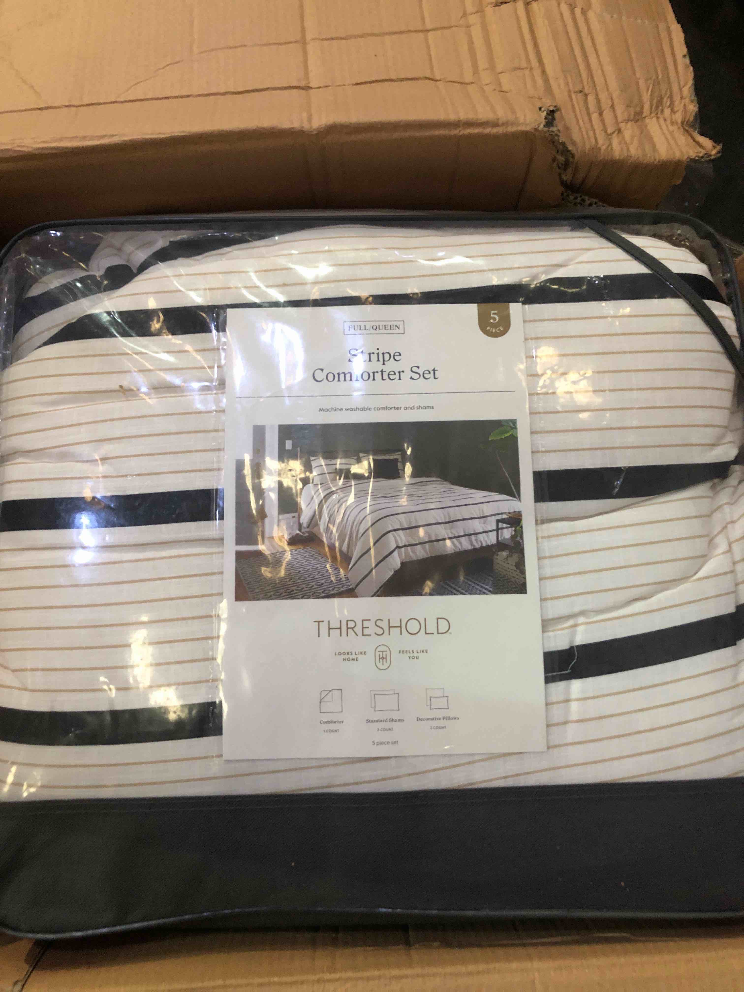 threshold 5 piece stripe comforter full/queen set