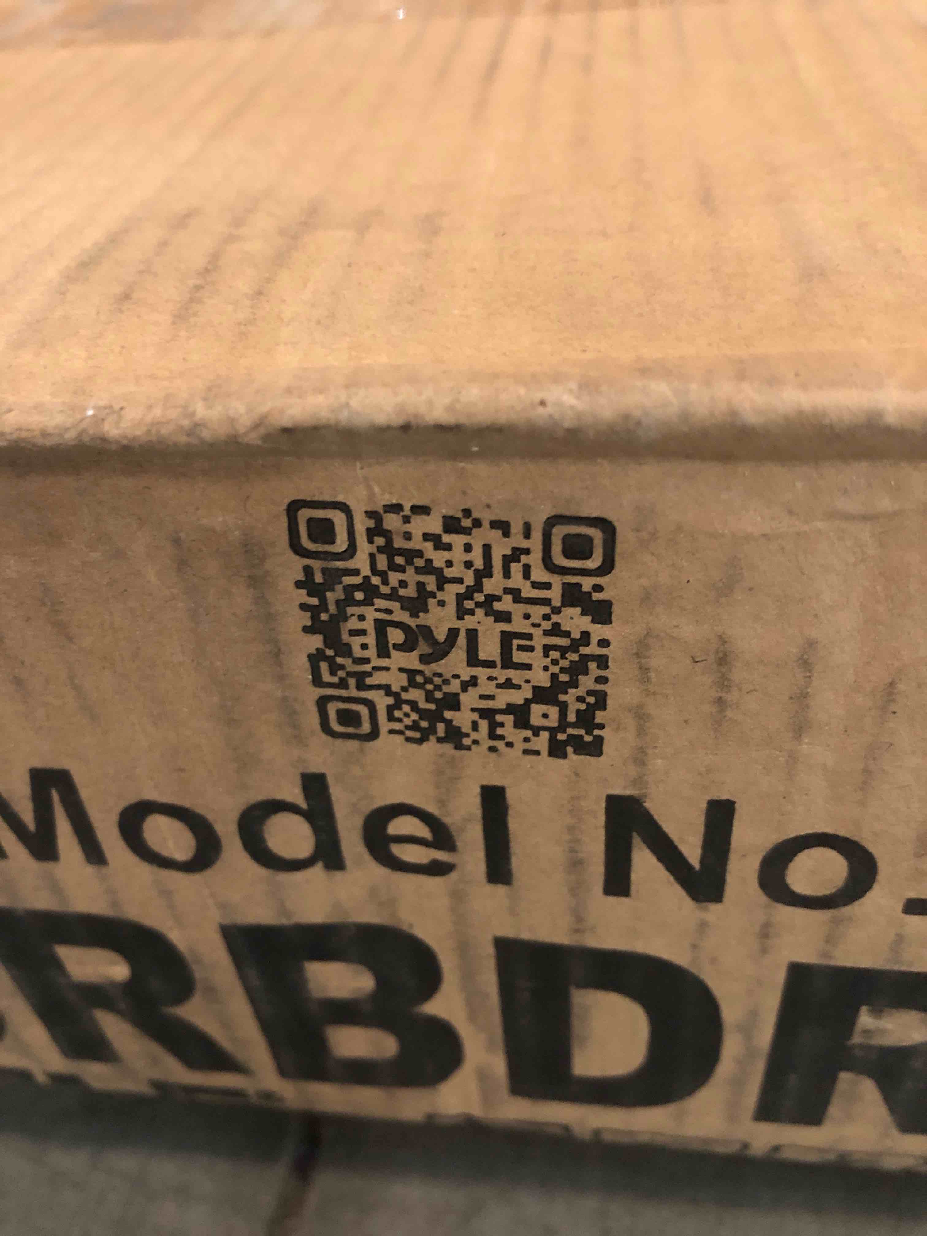 https://s3.amazonaws.com/lotting-images-prod/bidfta/BHL00102553_1696259733341.jpeg