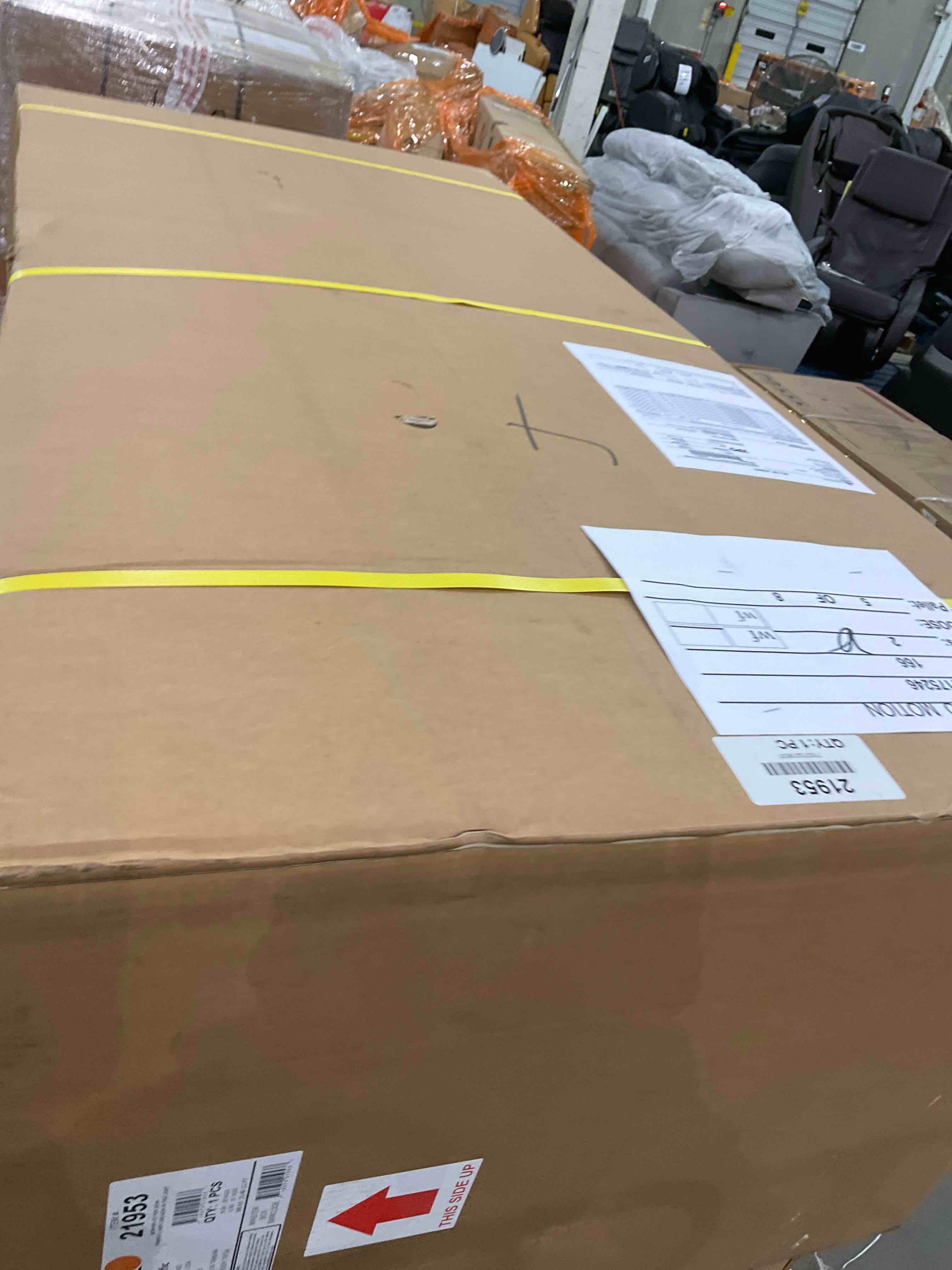 United Pacific 21953 5-Piece Bumper Kit With Fog Light Opening For 2018-2021 Freightliner Cascadia