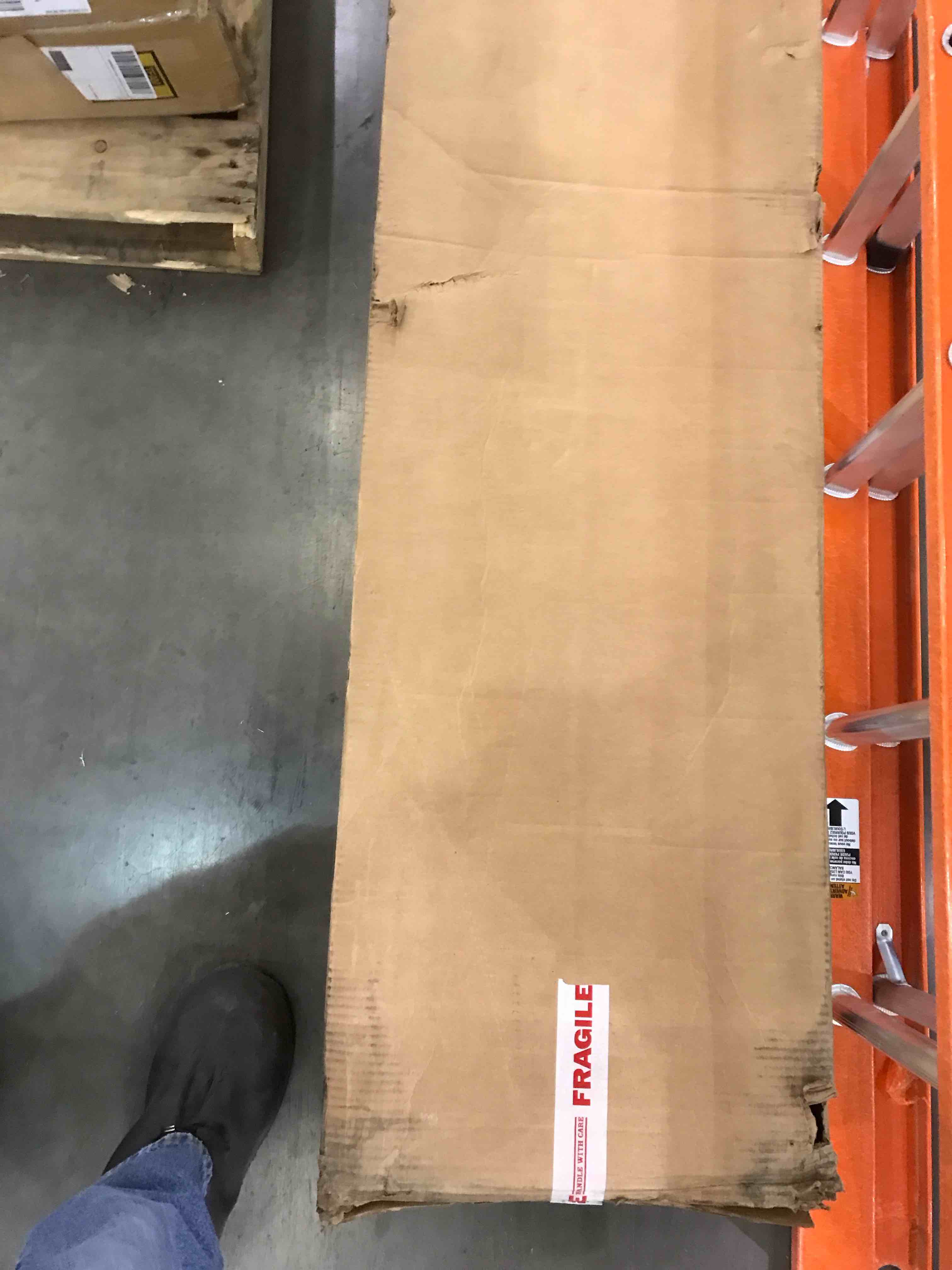 https://s3.amazonaws.com/lotting-images-prod/bidfta/BHL00102801_1701354745218.jpeg