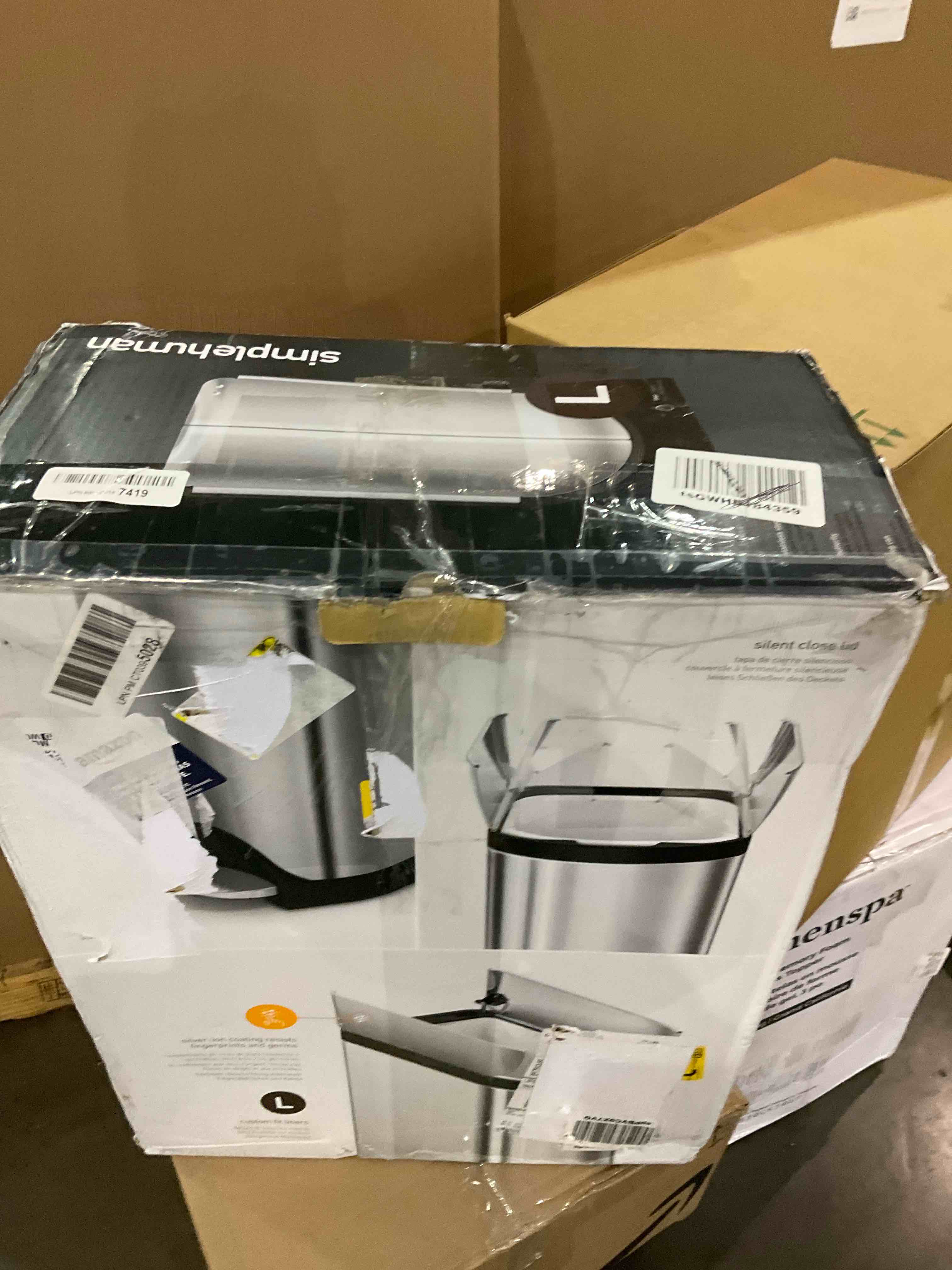 https://s3.amazonaws.com/lotting-images-prod/bidfta/BHL00103003_1705504472387.jpeg