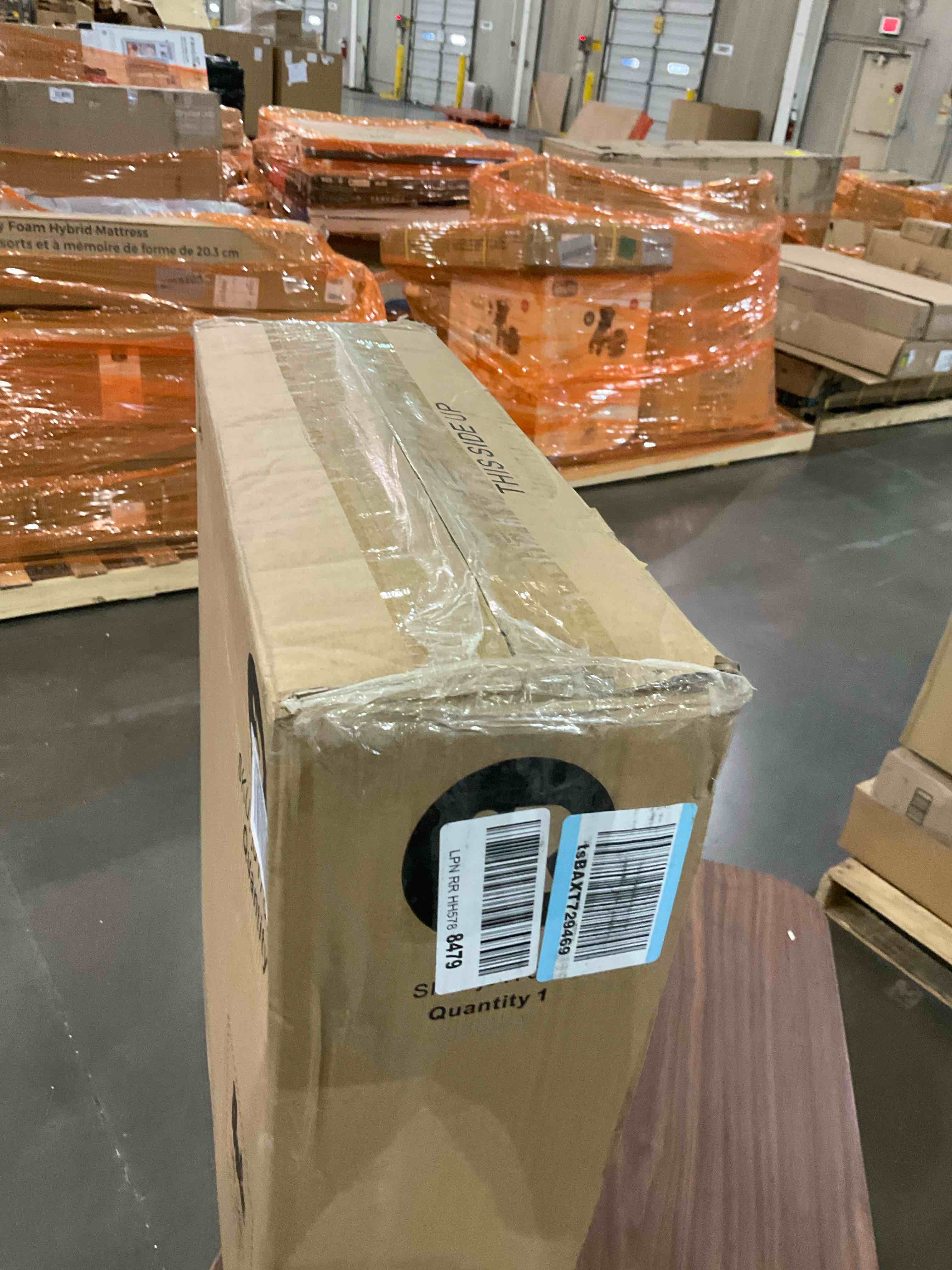 https://s3.amazonaws.com/lotting-images-prod/bidfta/BHL00103358_1706040055885.jpeg