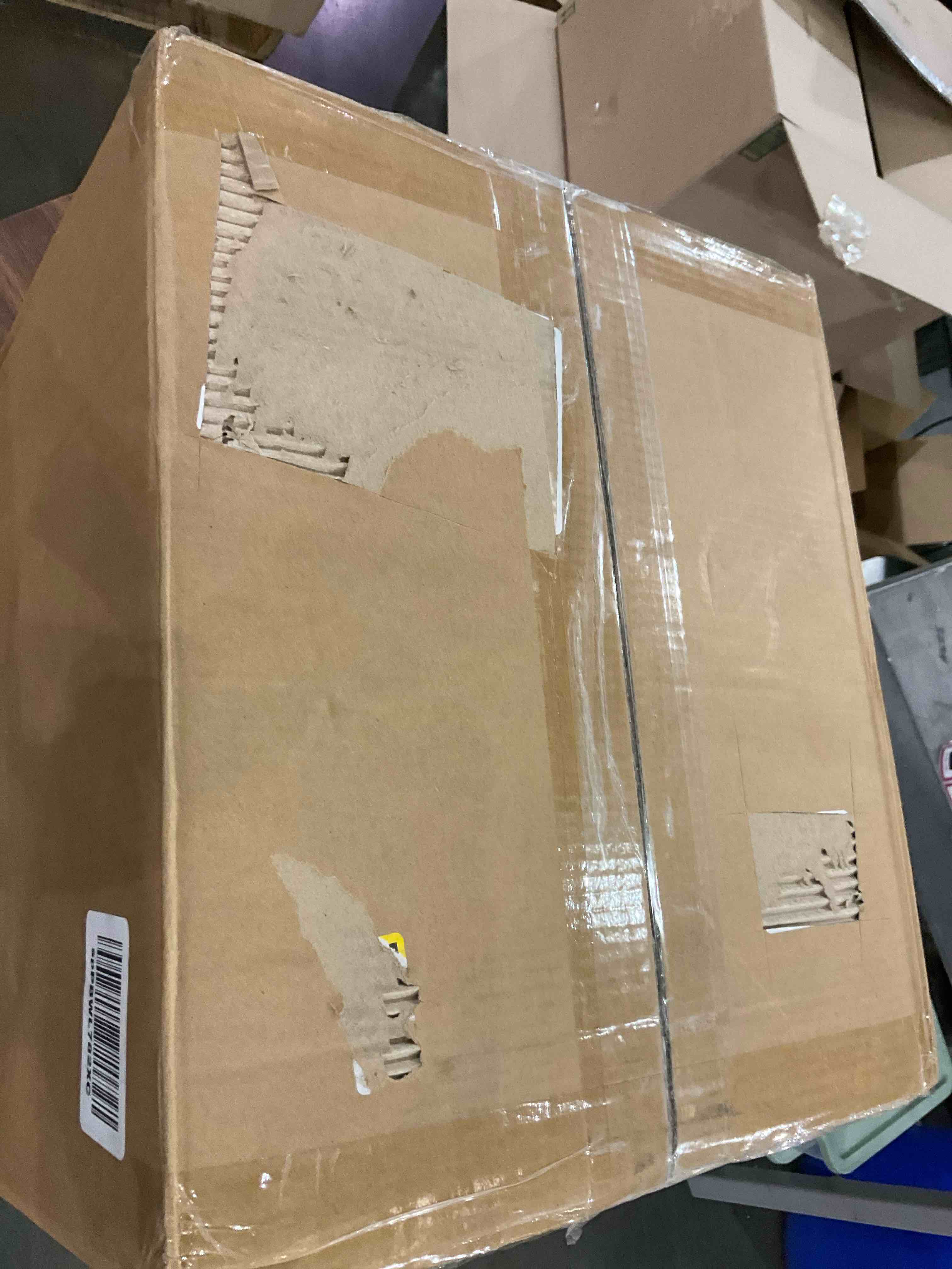 https://s3.amazonaws.com/lotting-images-prod/bidfta/BHL00103359_1706040420475.jpeg