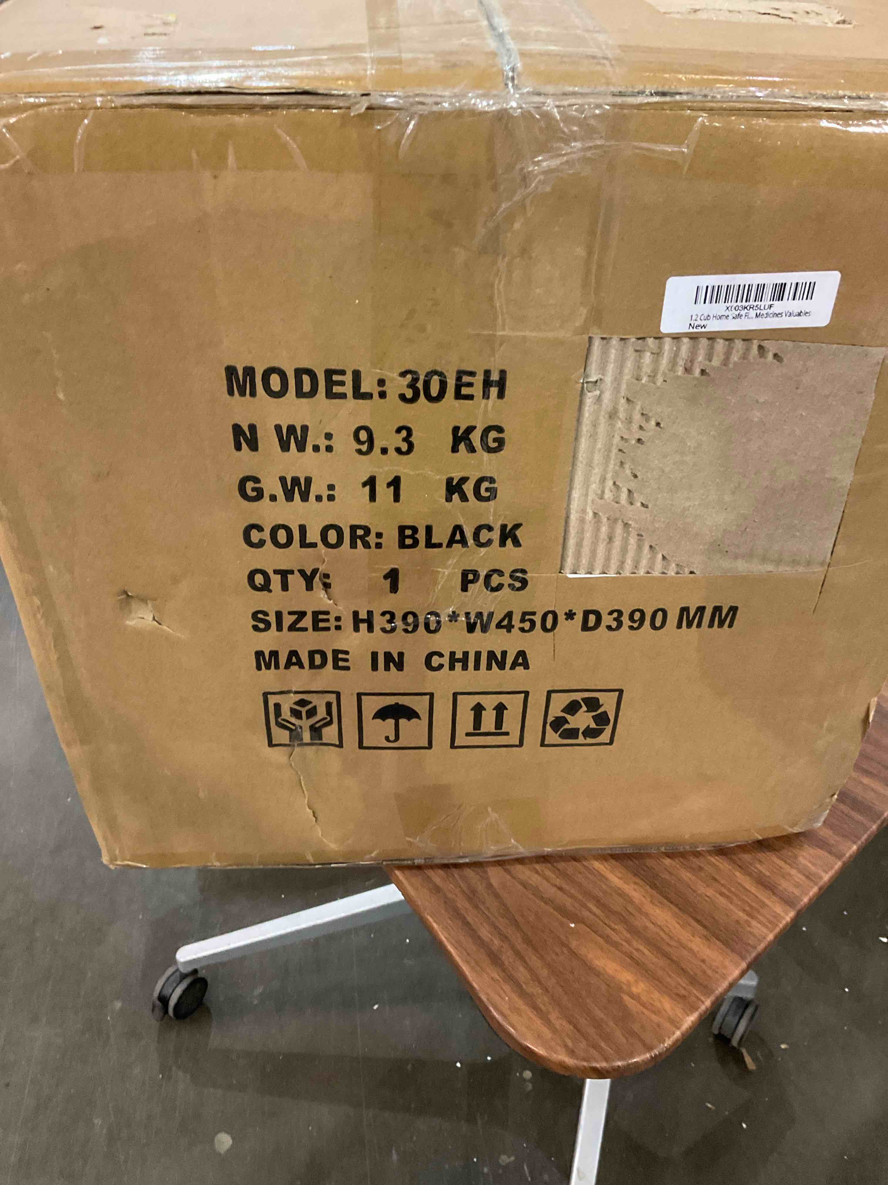 https://s3.amazonaws.com/lotting-images-prod/bidfta/BHL00103359_1706040425143.jpeg
