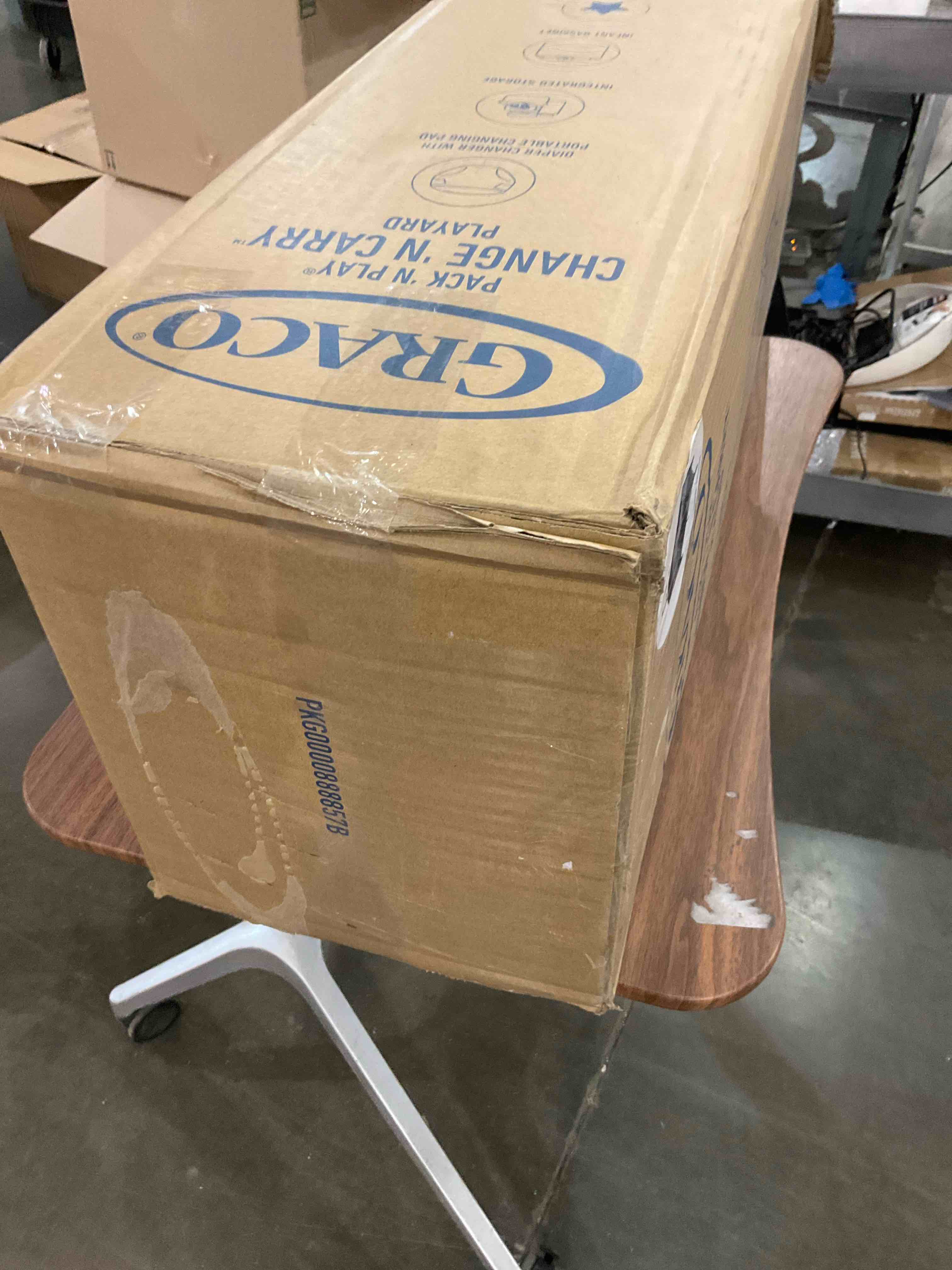 https://s3.amazonaws.com/lotting-images-prod/bidfta/BHL00103362_1706041113857.jpeg