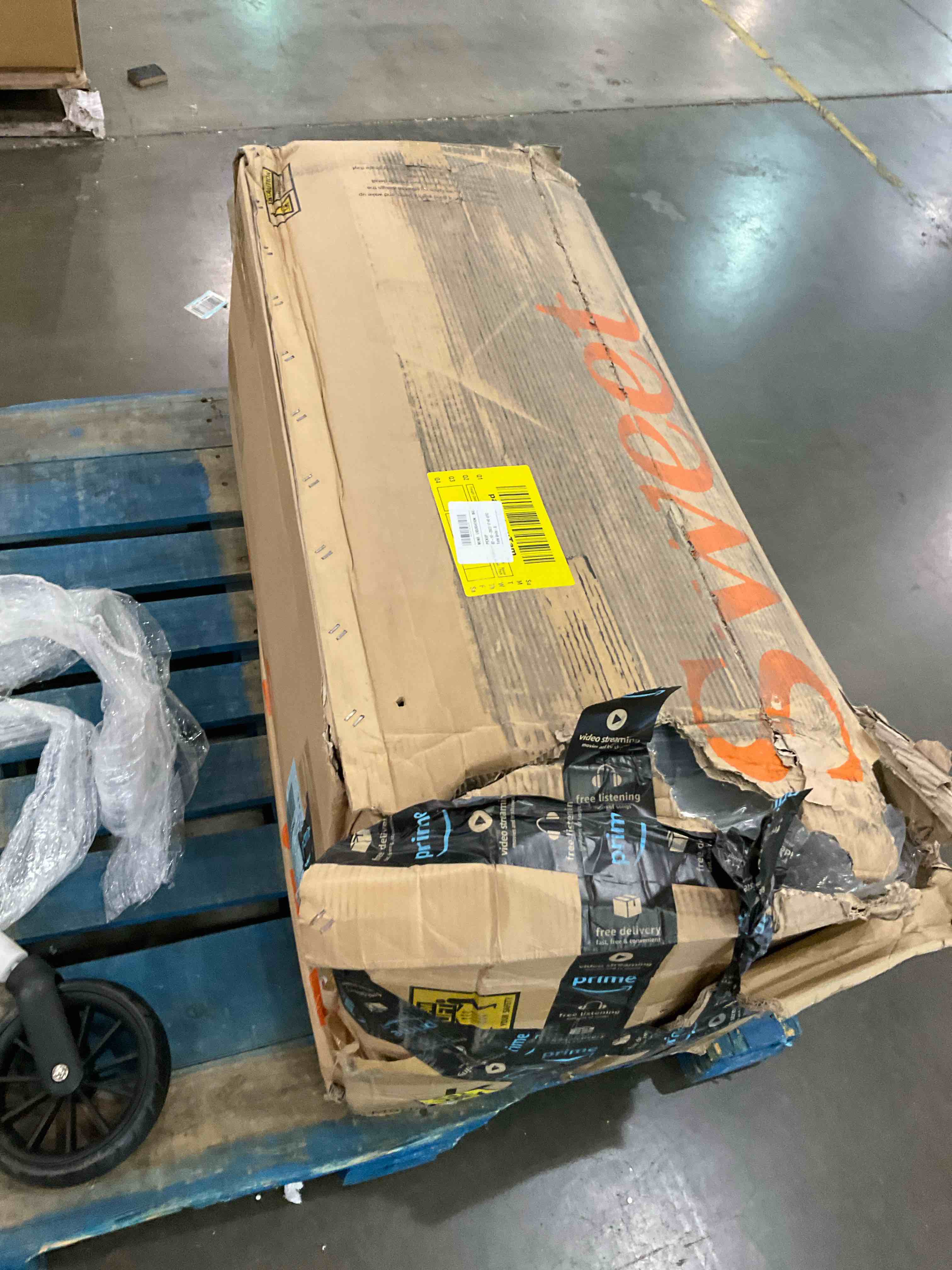 https://s3.amazonaws.com/lotting-images-prod/bidfta/BHL00107092_1696944687644.jpeg