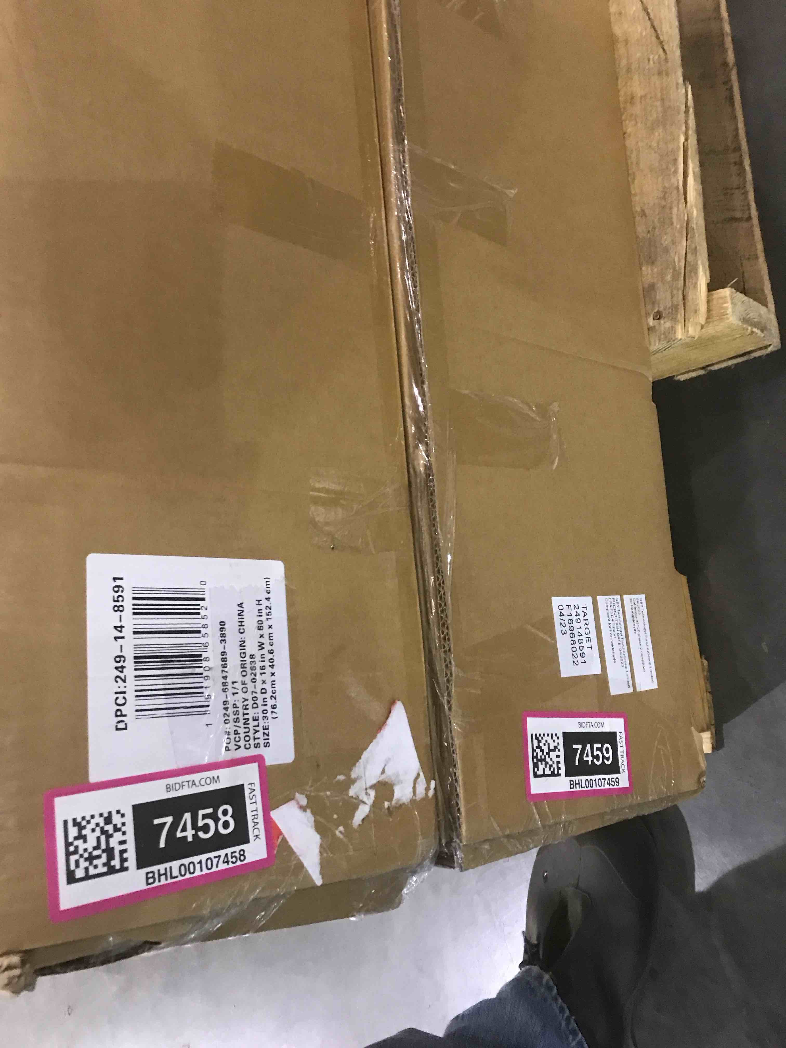 https://s3.amazonaws.com/lotting-images-prod/bidfta/BHL00107459_1700582313093.jpeg