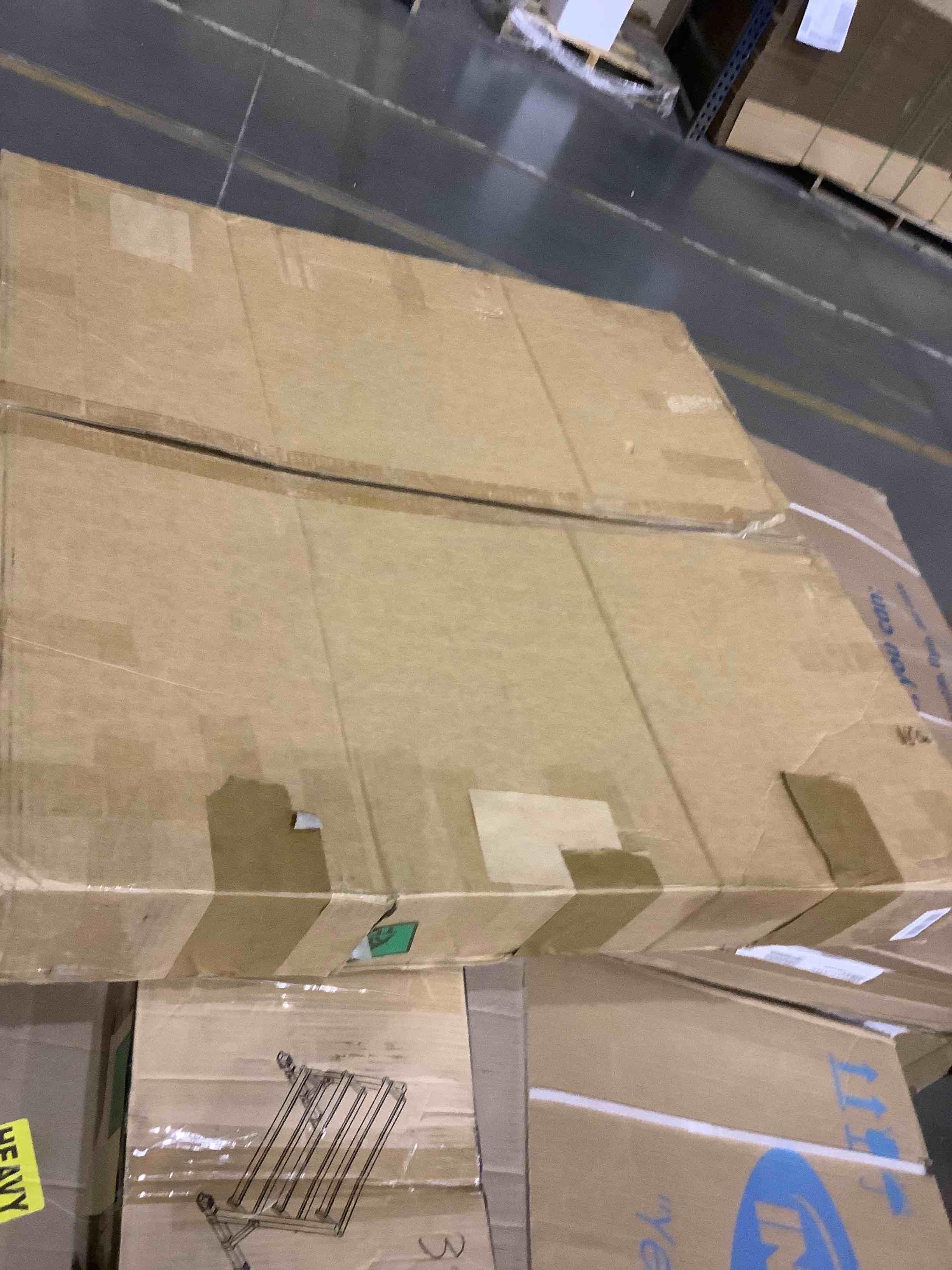 https://s3.amazonaws.com/lotting-images-prod/bidfta/BHL00107503_1693308277046.jpeg