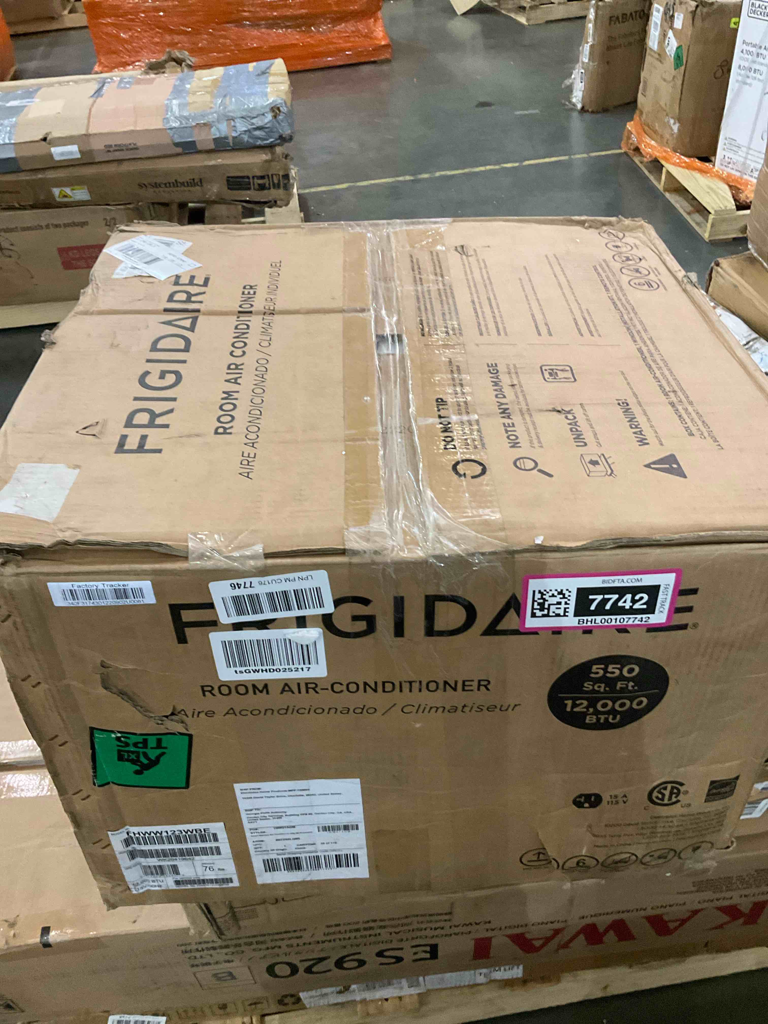 https://s3.amazonaws.com/lotting-images-prod/bidfta/BHL00107742_1695919364931.jpeg