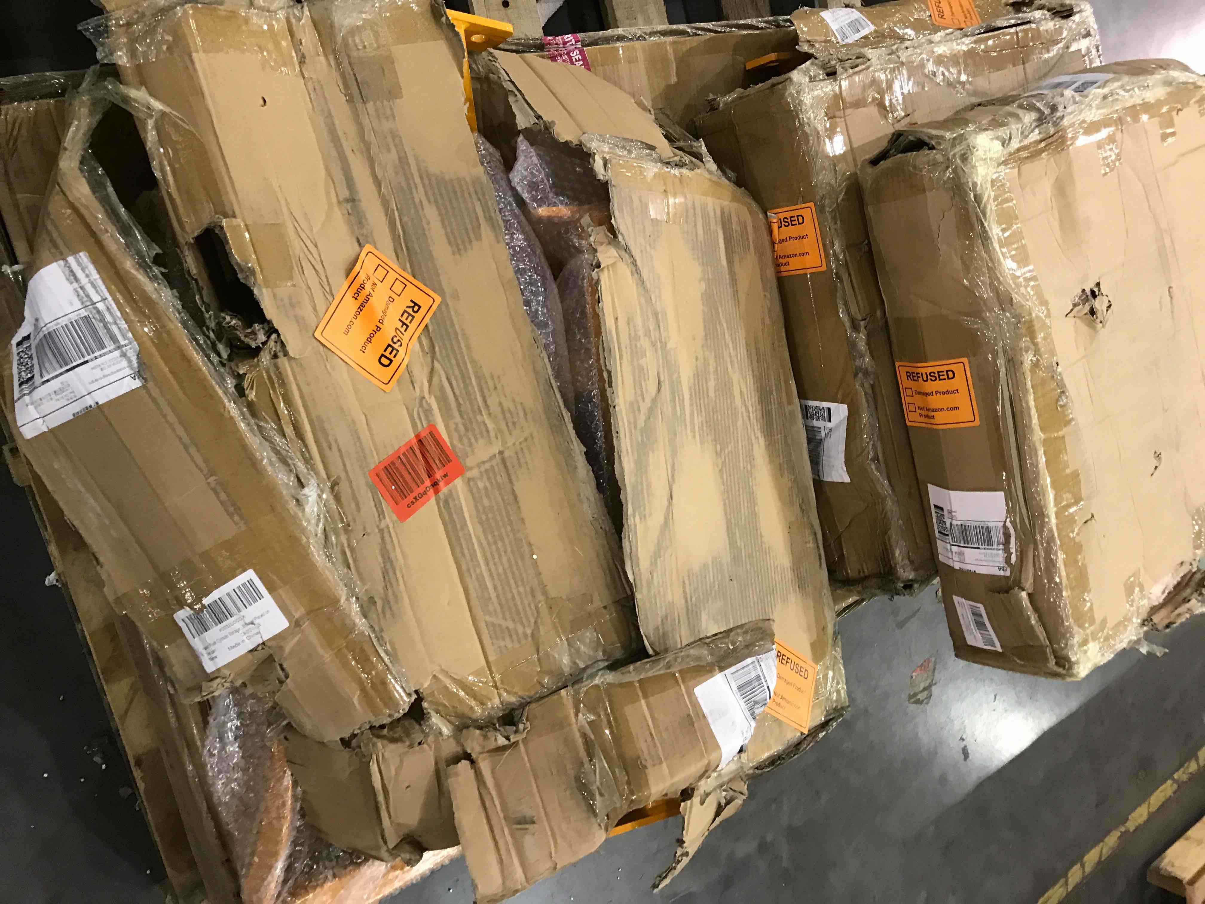 https://s3.amazonaws.com/lotting-images-prod/bidfta/BHL00107763_1695991543587.jpeg