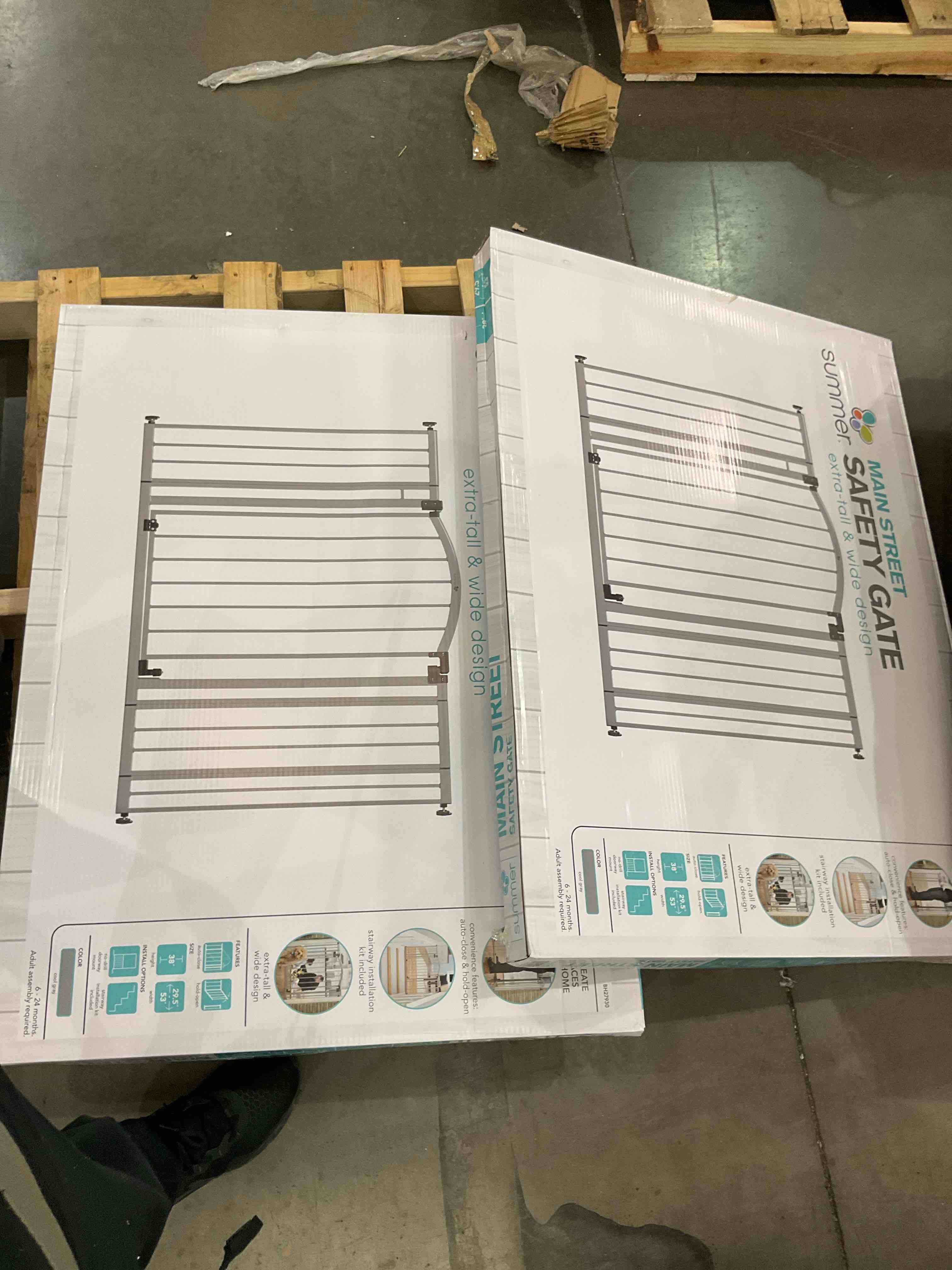 https://s3.amazonaws.com/lotting-images-prod/bidfta/BHL00131017_1703273575241.jpeg
