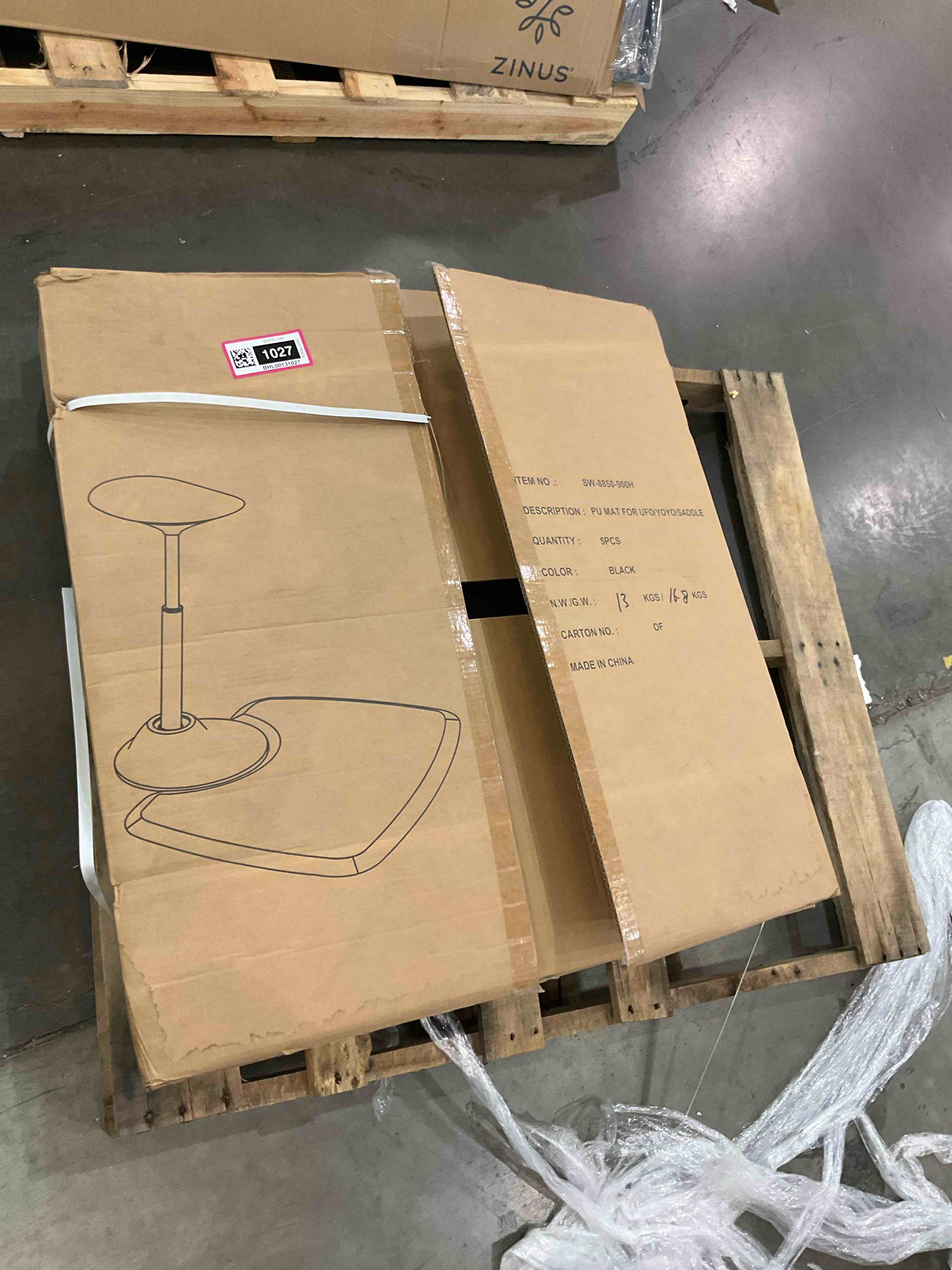 https://s3.amazonaws.com/lotting-images-prod/bidfta/BHL00131029_1703275931918.jpeg