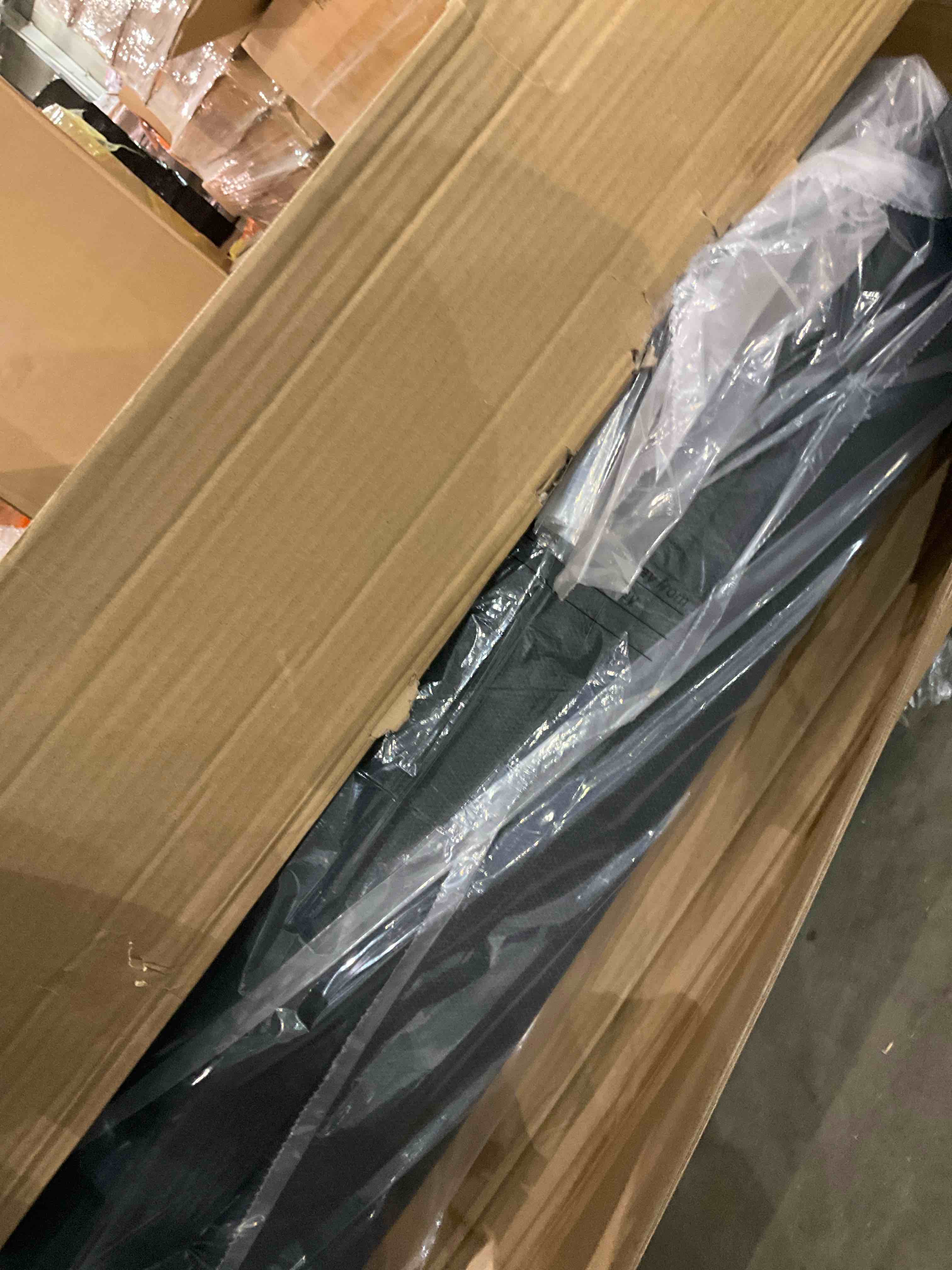https://s3.amazonaws.com/lotting-images-prod/bidfta/BHL00131047_1703679327812.jpeg