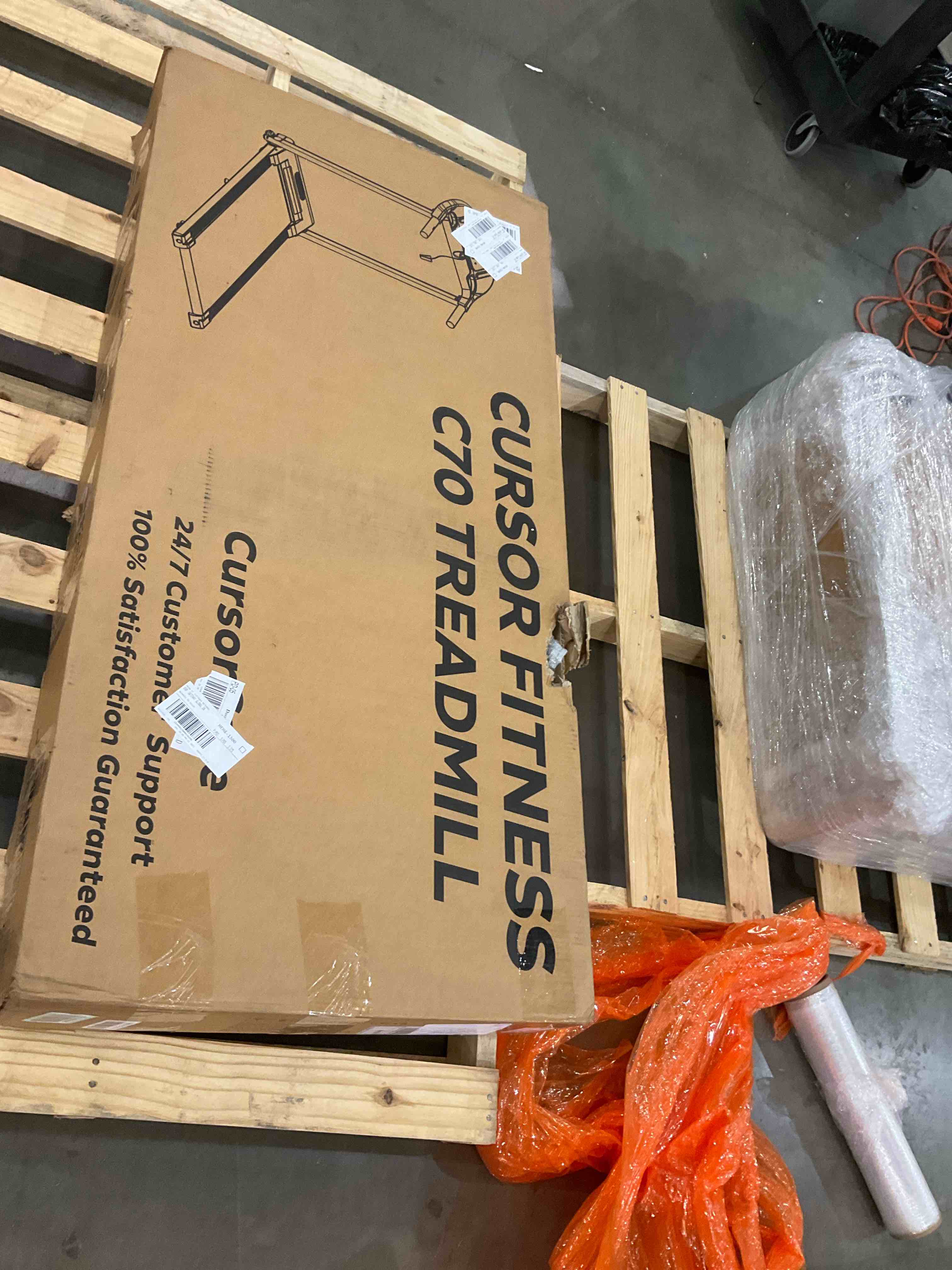 https://s3.amazonaws.com/lotting-images-prod/bidfta/BHL00131456_1704742145885.jpeg