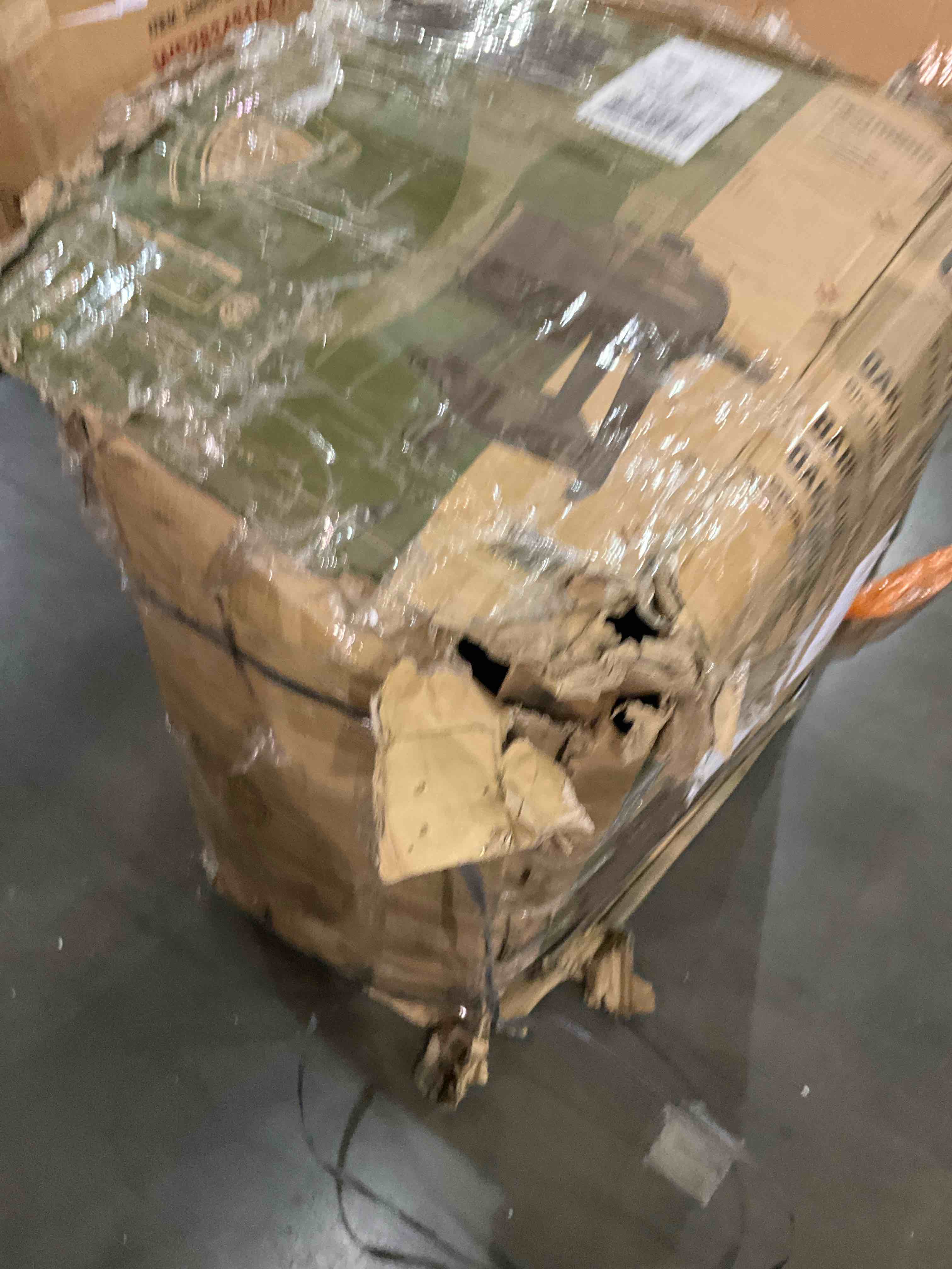 https://s3.amazonaws.com/lotting-images-prod/bidfta/BHL00131714_1705072547059.jpeg