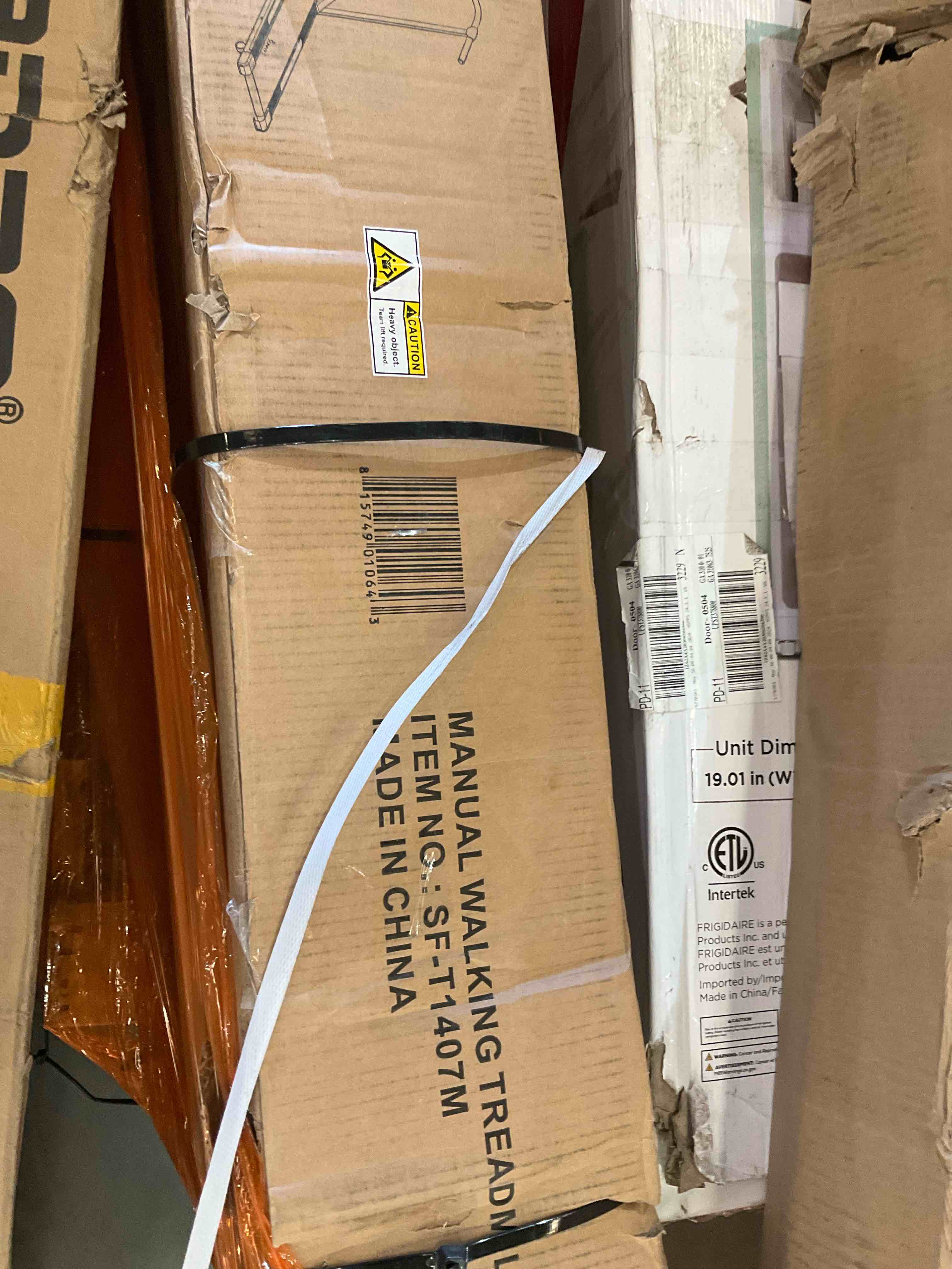 https://s3.amazonaws.com/lotting-images-prod/bidfta/BHL00138043_1716906815722.jpeg