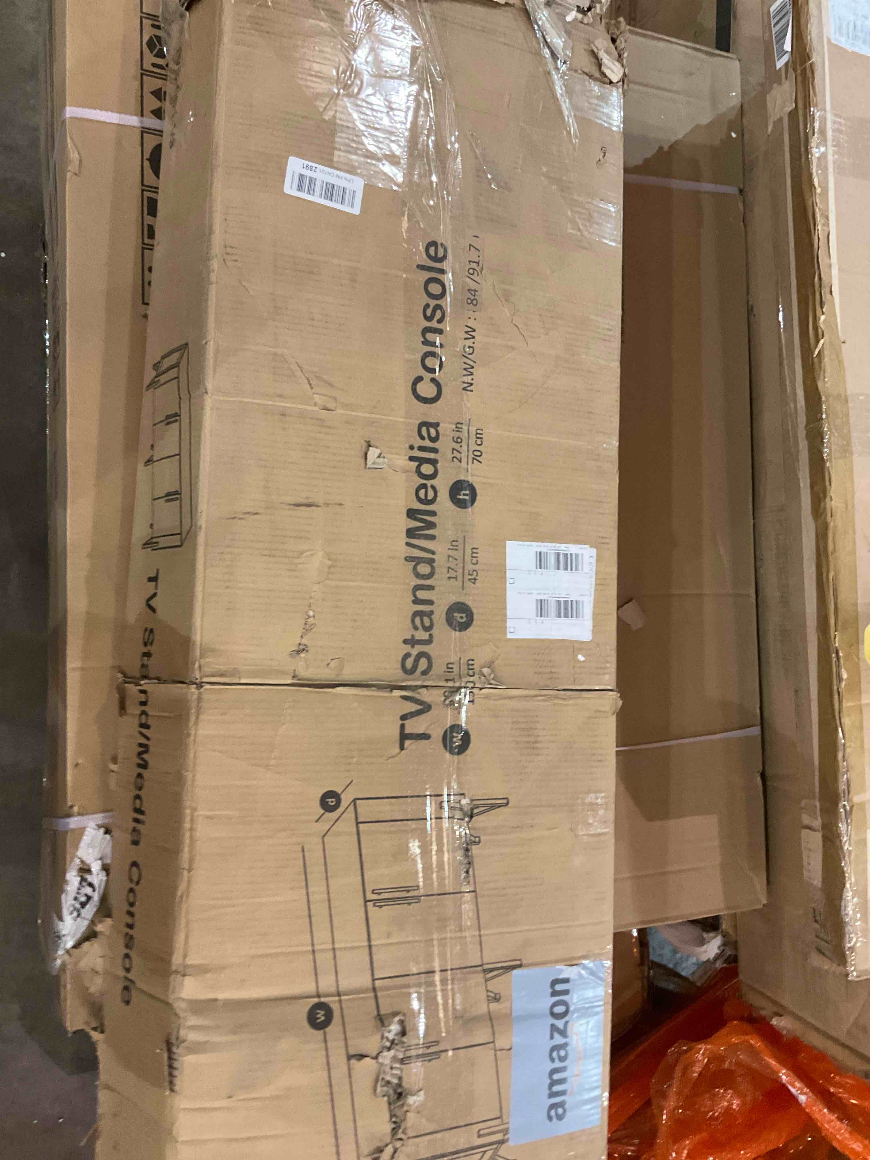 https://s3.amazonaws.com/lotting-images-prod/bidfta/BHL00144633_1716897672078.jpeg