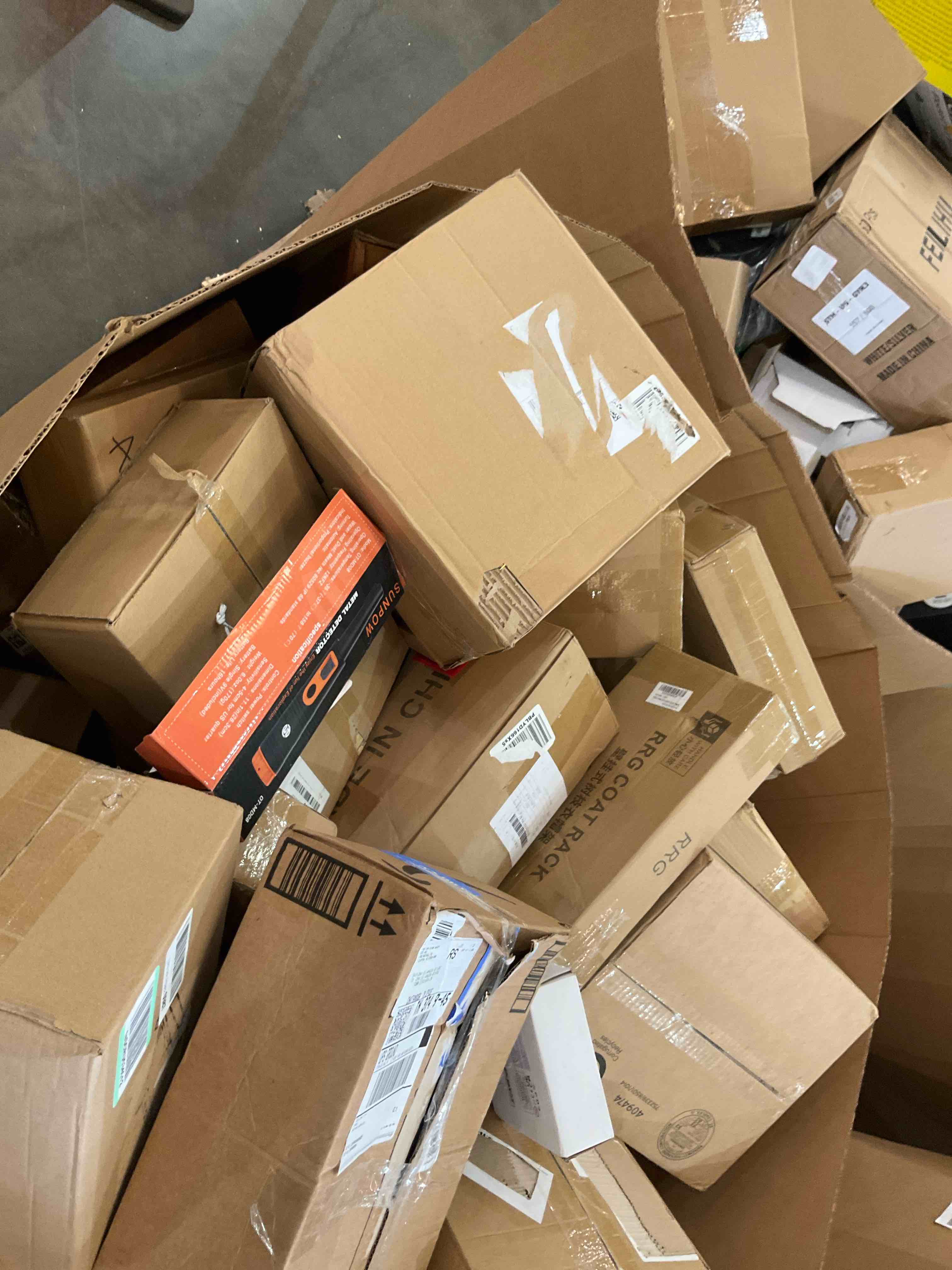 https://s3.amazonaws.com/lotting-images-prod/bidfta/BHP00002972_1695317579266.jpeg