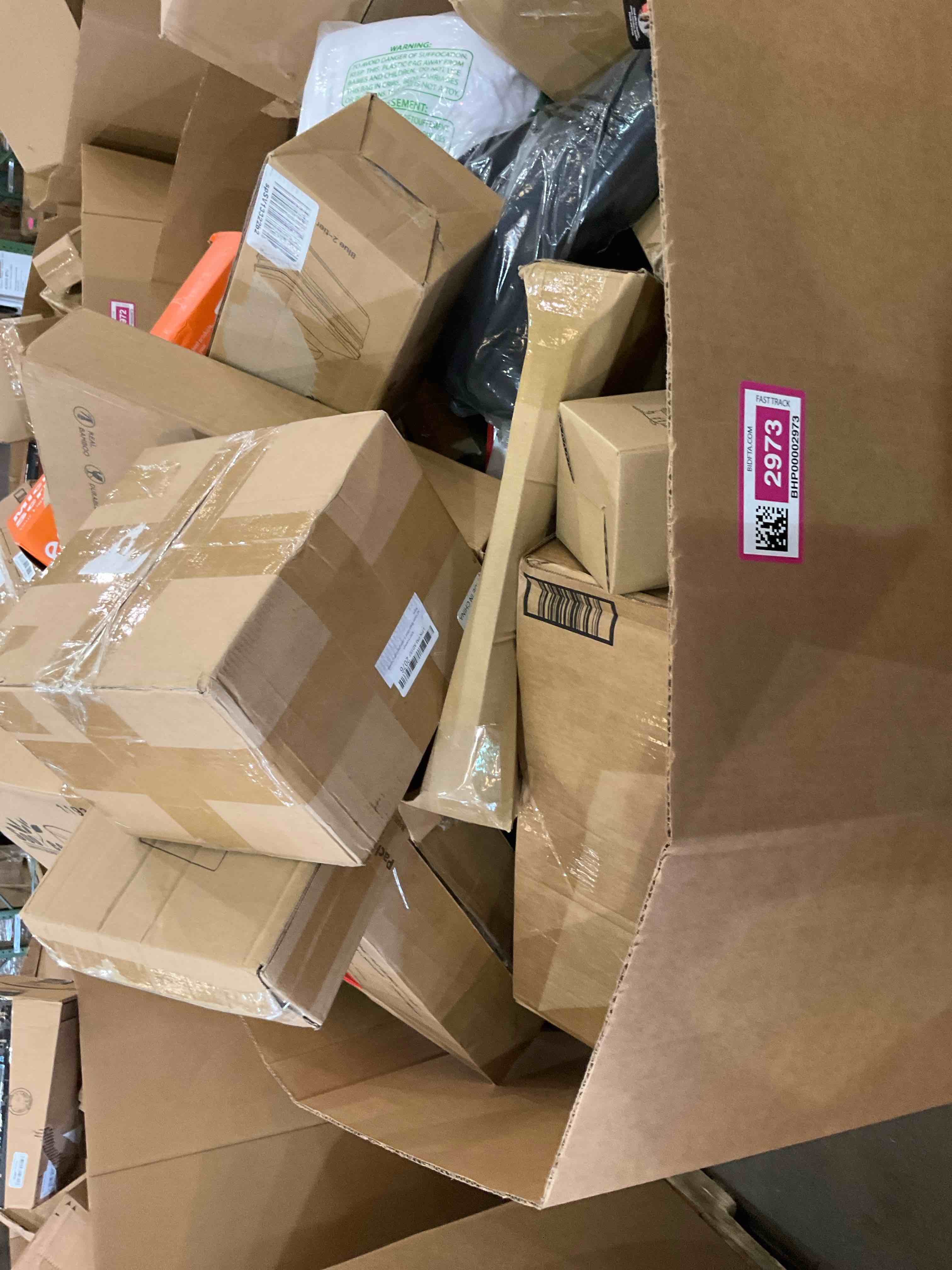 https://s3.amazonaws.com/lotting-images-prod/bidfta/BHP00002973_1695317623582.jpeg
