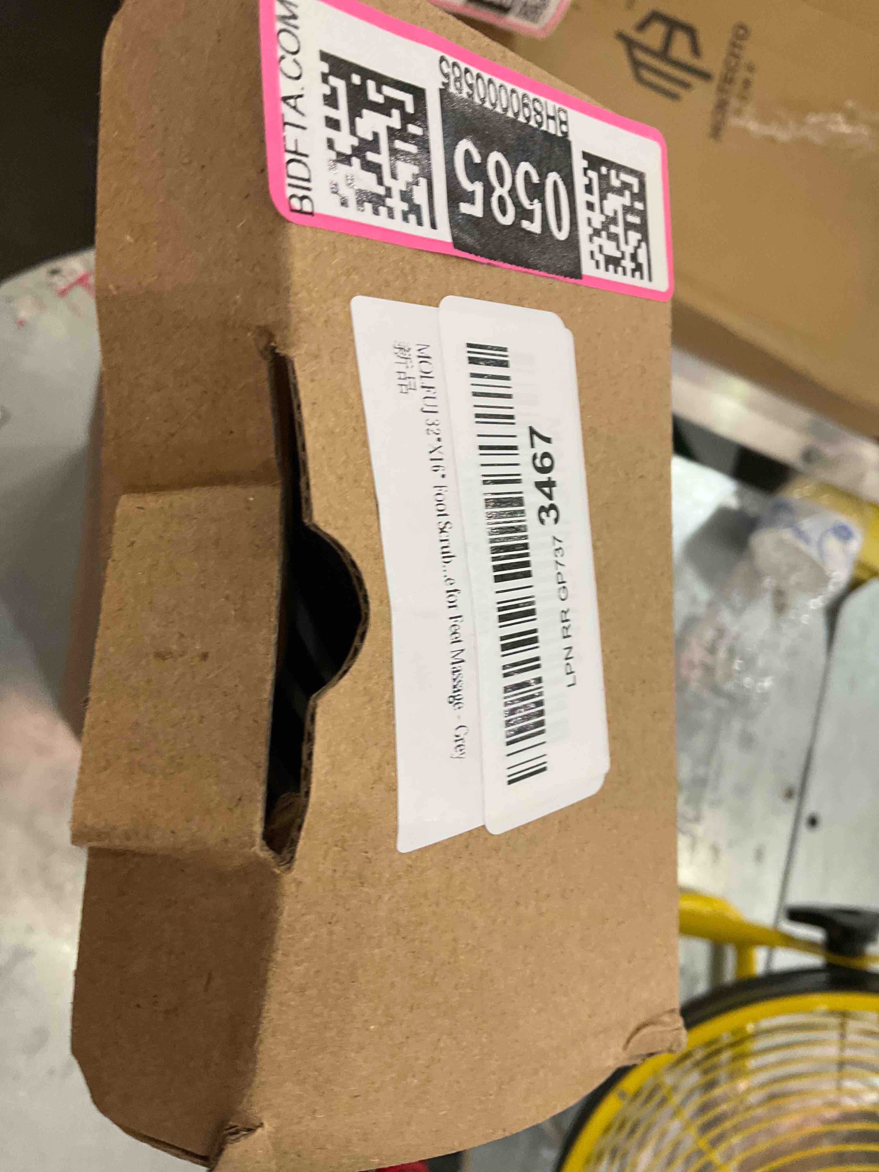 https://s3.amazonaws.com/lotting-images-prod/bidfta/BHS90000585_1691772189329.jpeg