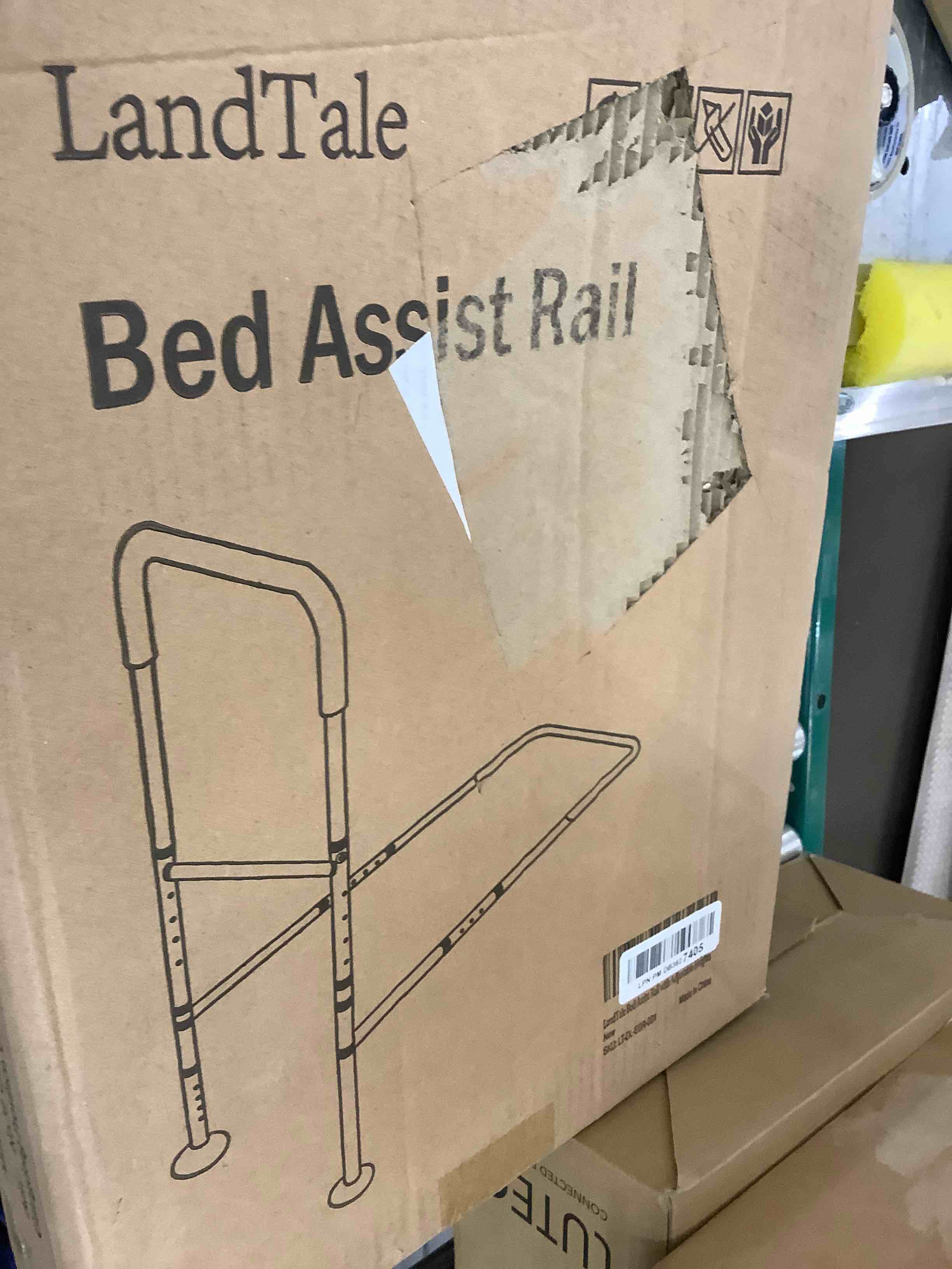 https://s3.amazonaws.com/lotting-images-prod/bidfta/BHS90000623_1689701361061.jpeg