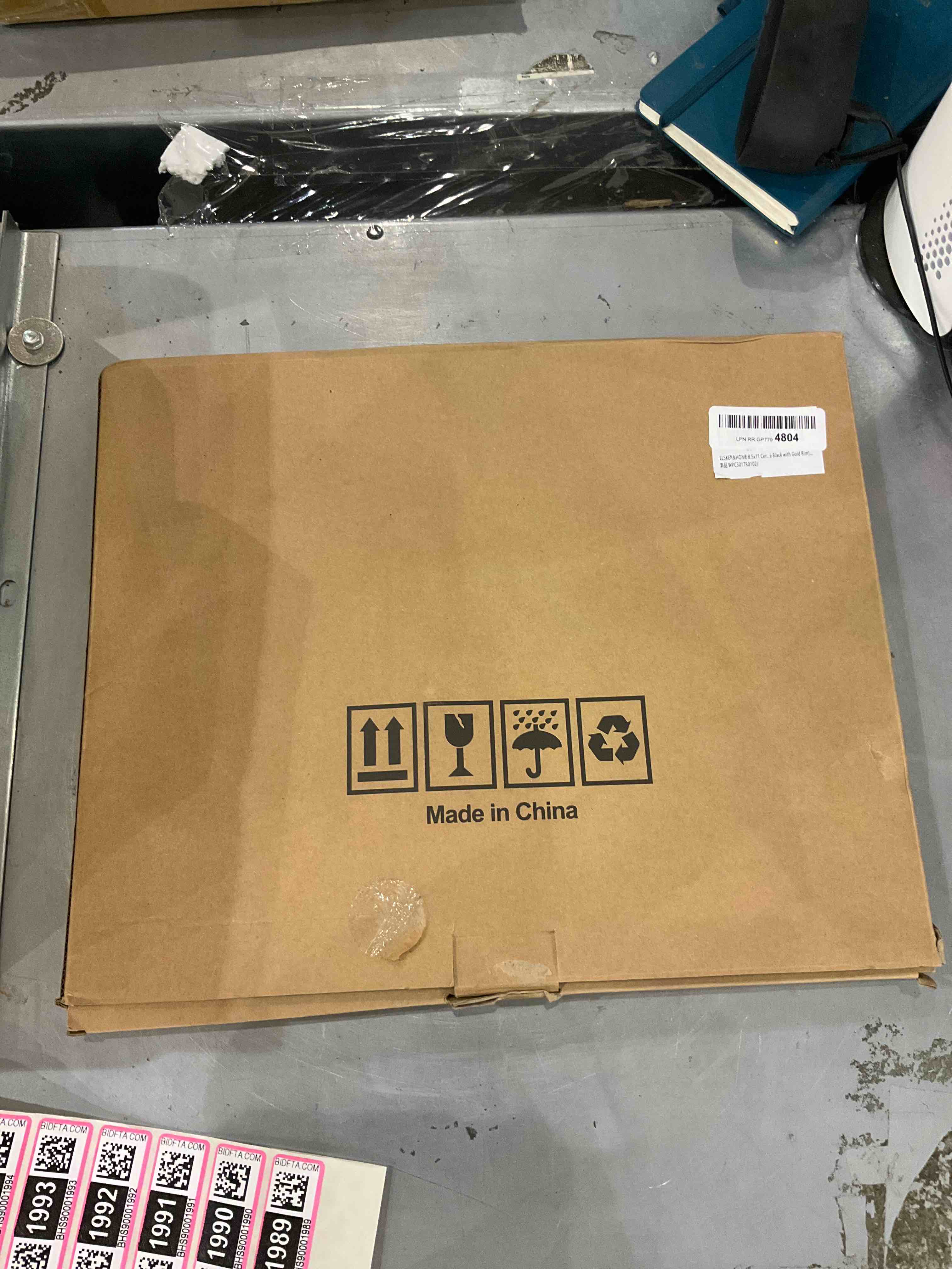 https://s3.amazonaws.com/lotting-images-prod/bidfta/BHS90001989_1692013183116.jpeg