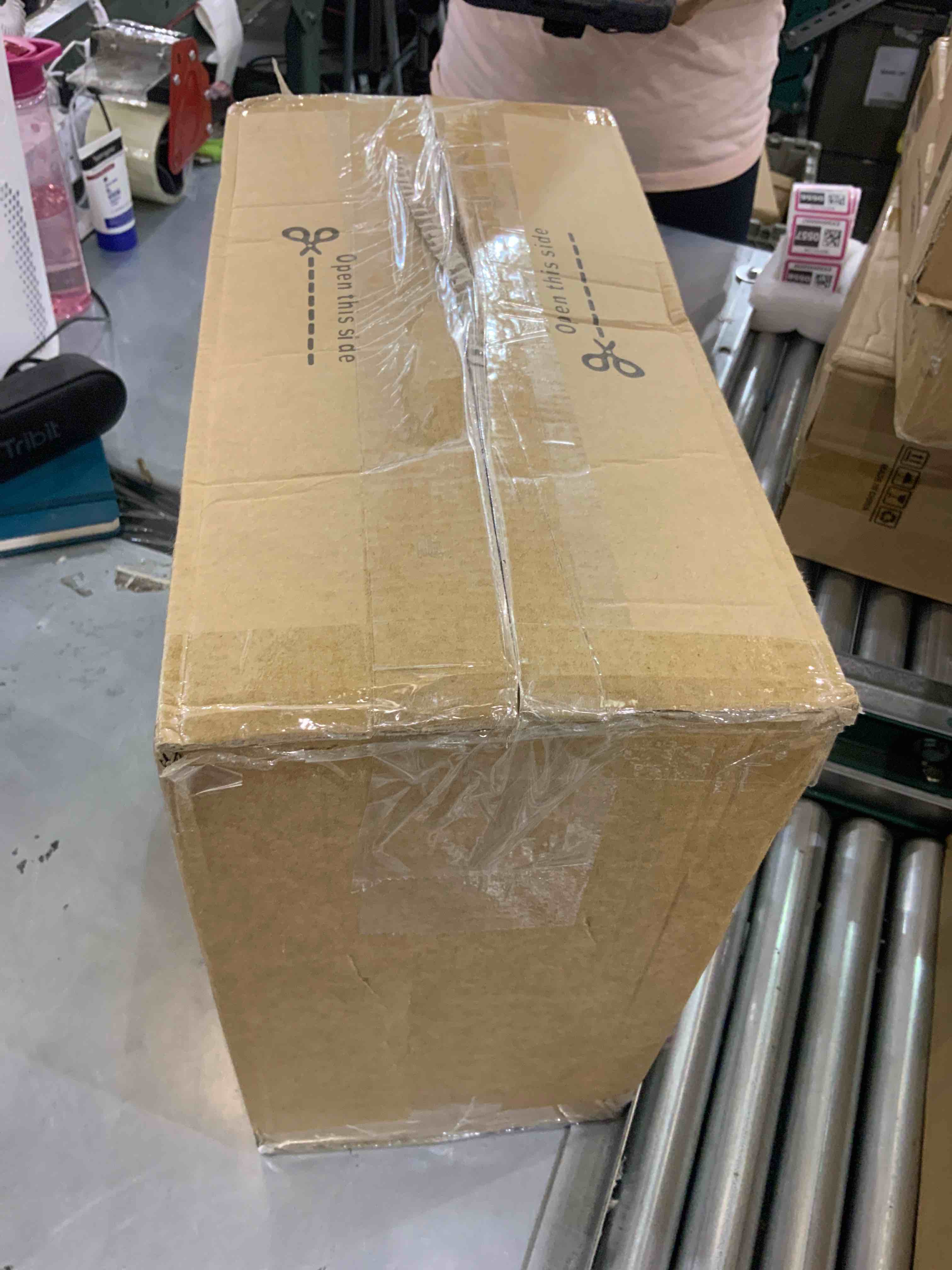 https://s3.amazonaws.com/lotting-images-prod/bidfta/BHS90004155_1692023281435.jpeg