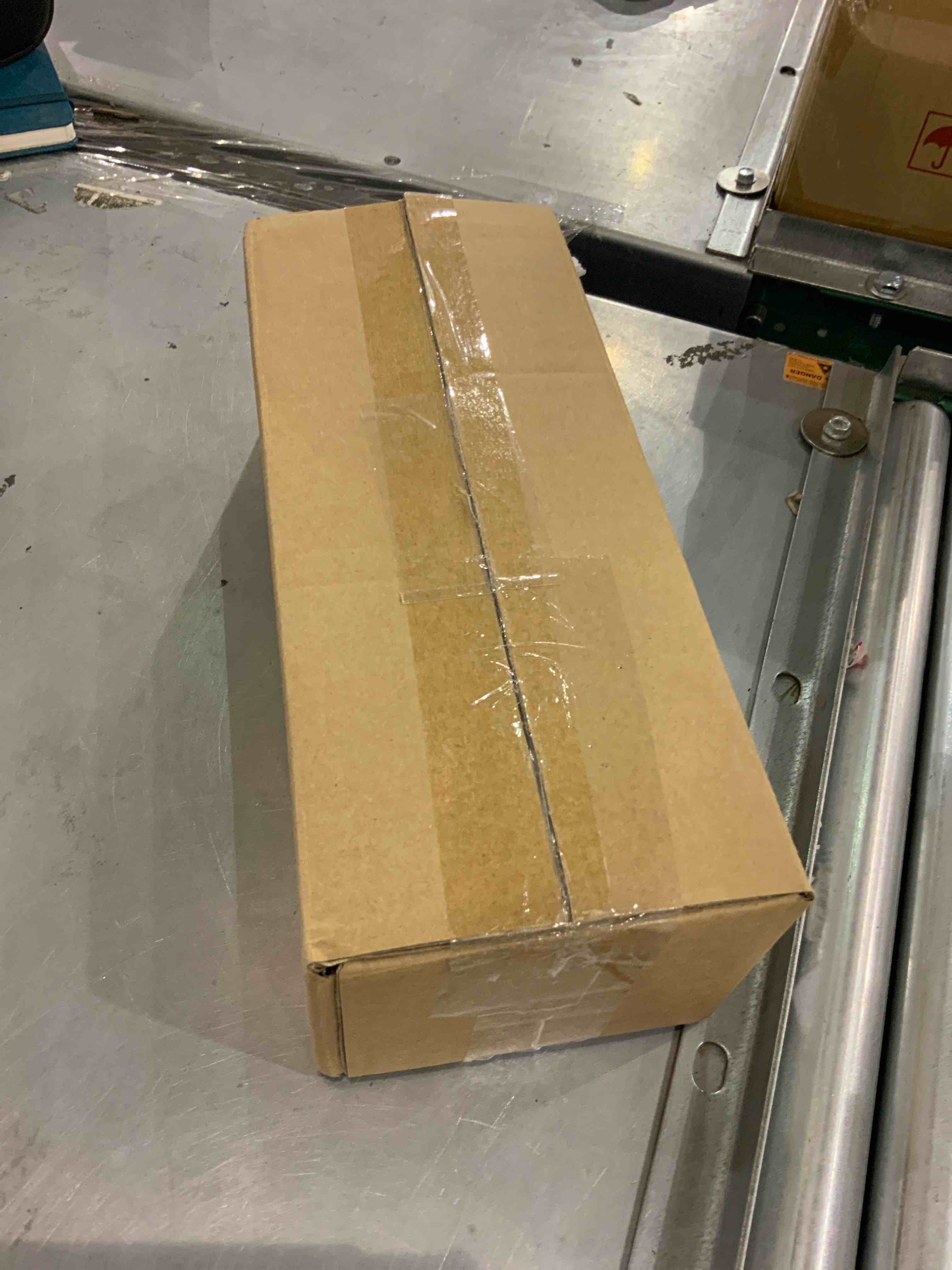 https://s3.amazonaws.com/lotting-images-prod/bidfta/BHS90004237_1692013330912.jpeg