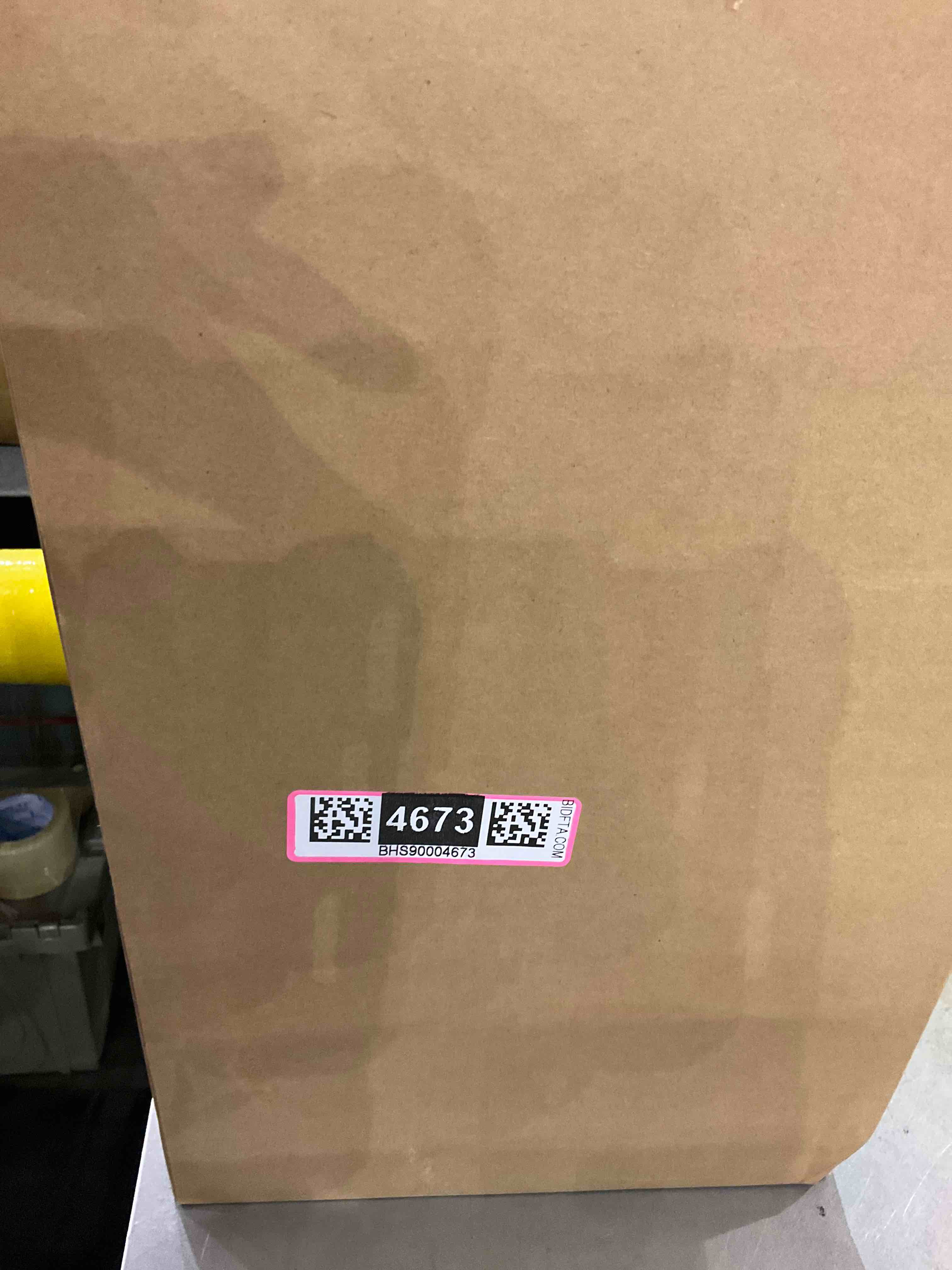https://s3.amazonaws.com/lotting-images-prod/bidfta/BHS90004673_1692023598309.jpeg