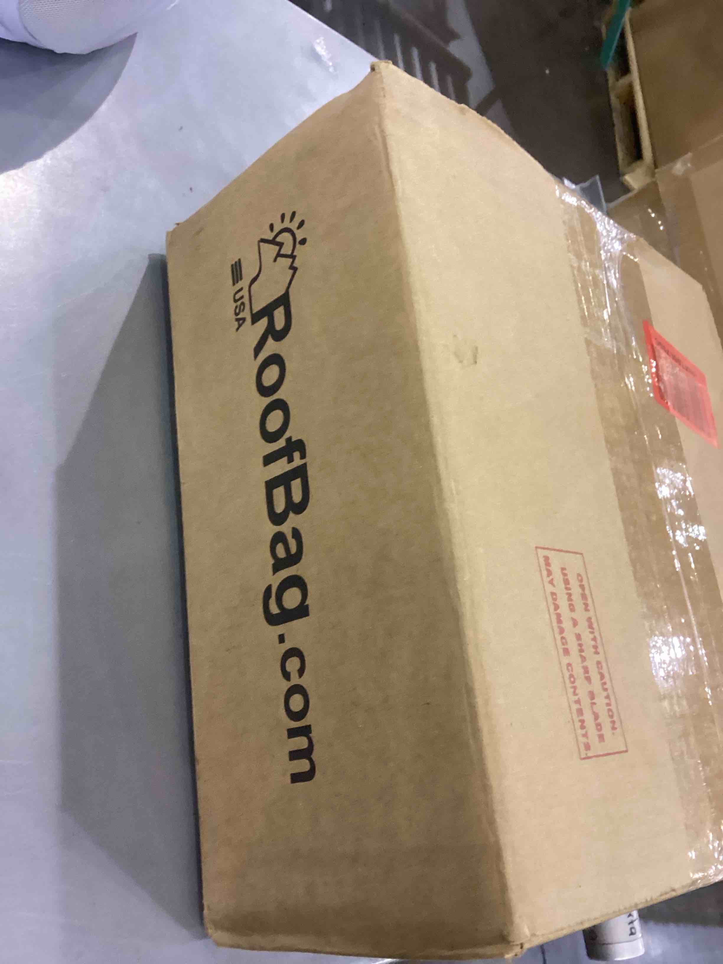 https://s3.amazonaws.com/lotting-images-prod/bidfta/BHS90004769_1692878803910.jpeg