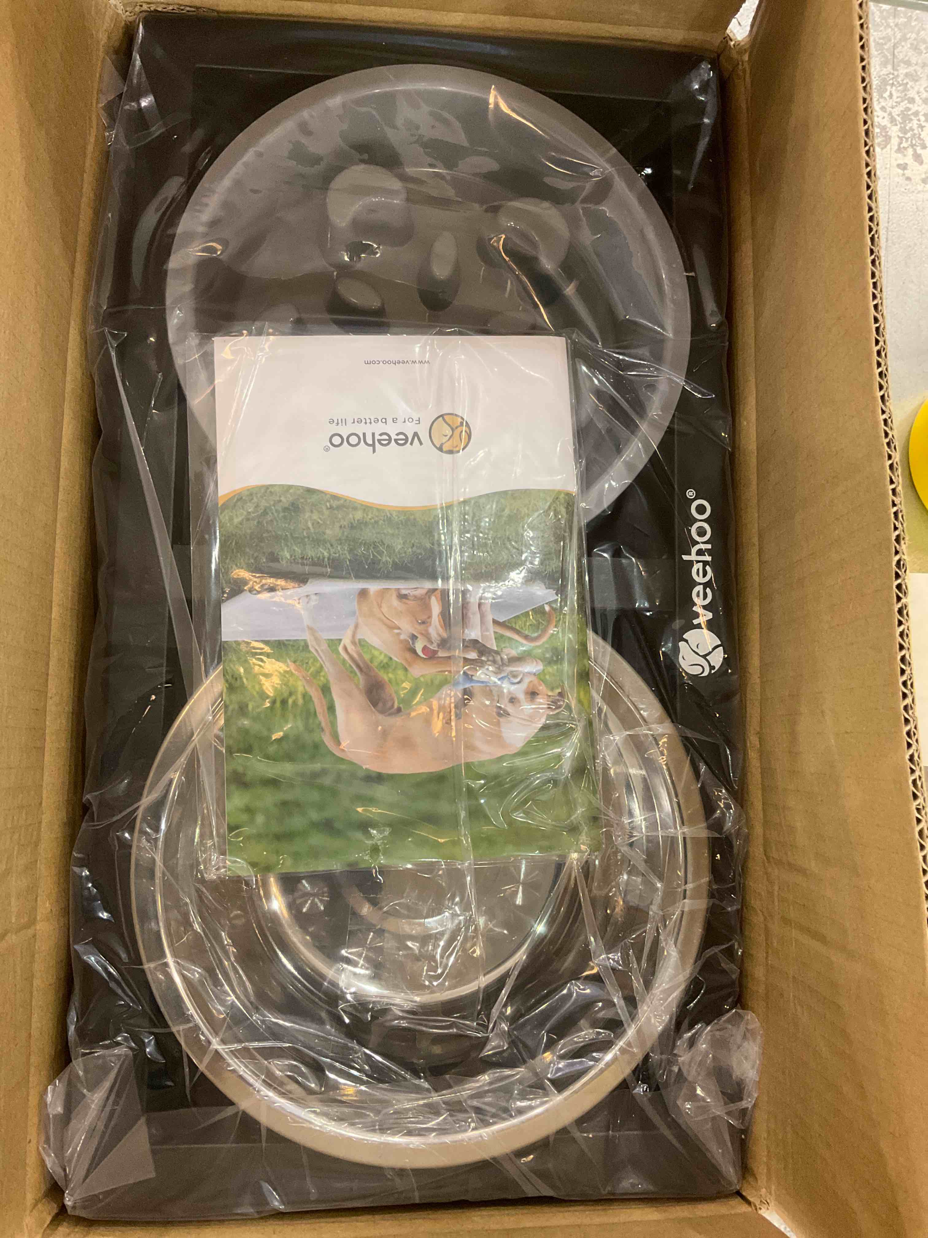 https://s3.amazonaws.com/lotting-images-prod/bidfta/BHS90004877_1691688495657.jpeg