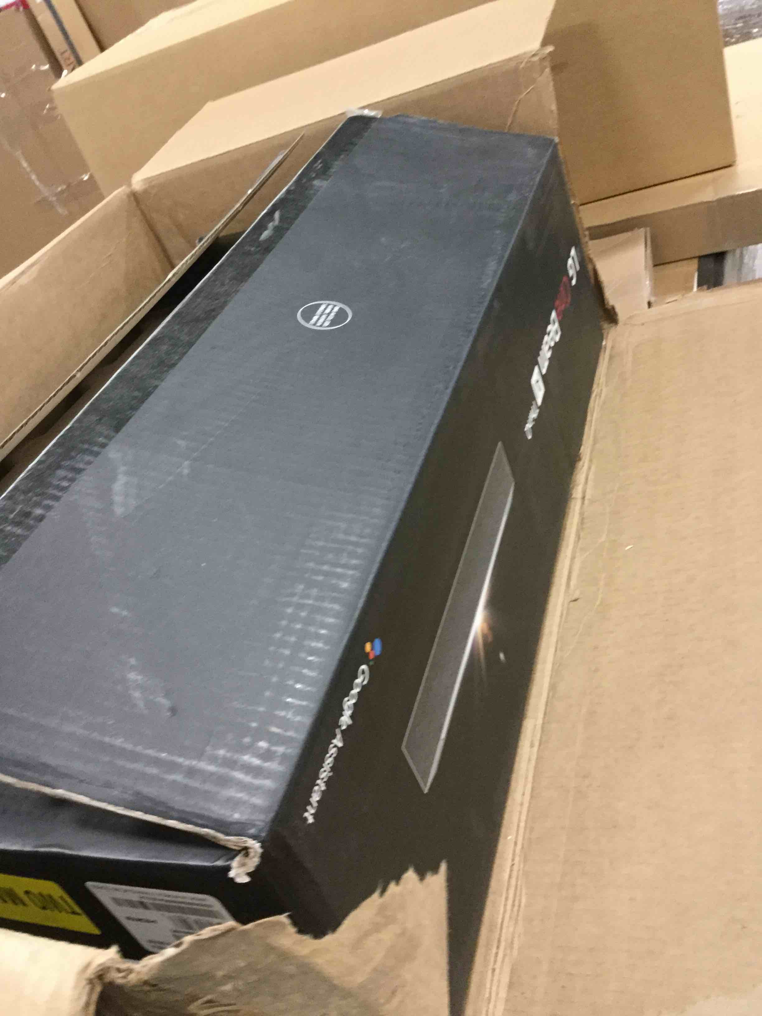 https://s3.amazonaws.com/lotting-images-prod/bidfta/BLU0316100_1574802696810.jpeg