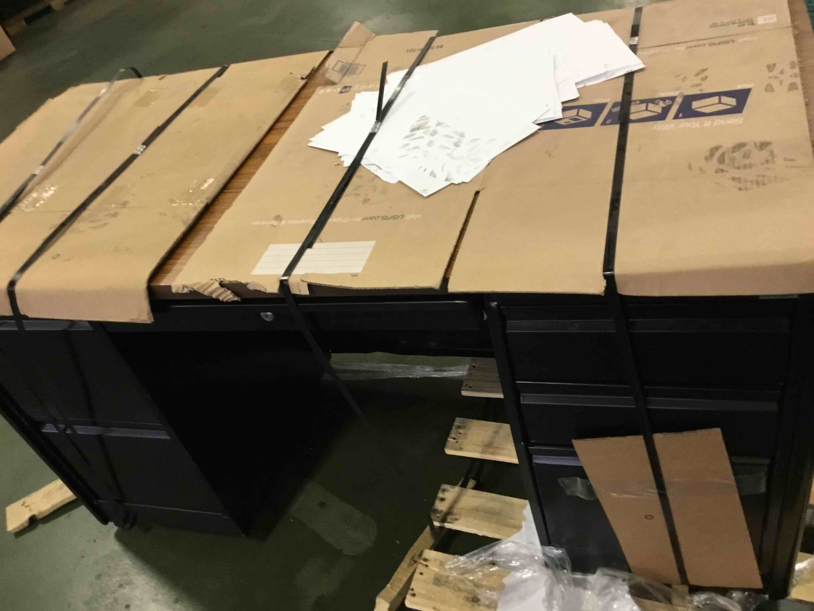 https://s3.amazonaws.com/lotting-images-prod/bidfta/BLU0410533_1582044305193.jpeg