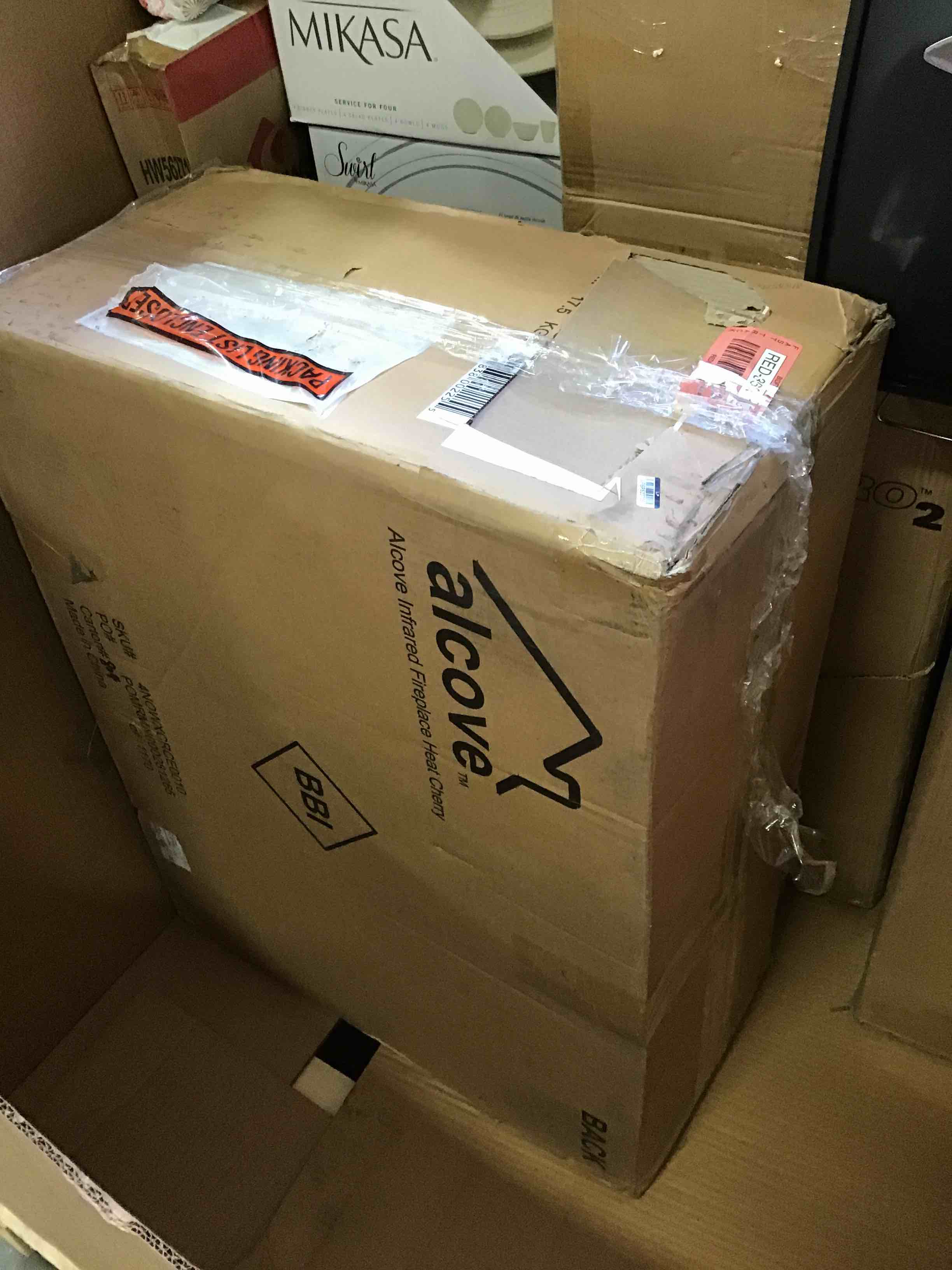 https://s3.amazonaws.com/lotting-images-prod/bidfta/BLU0424899_1581711809010.jpeg
