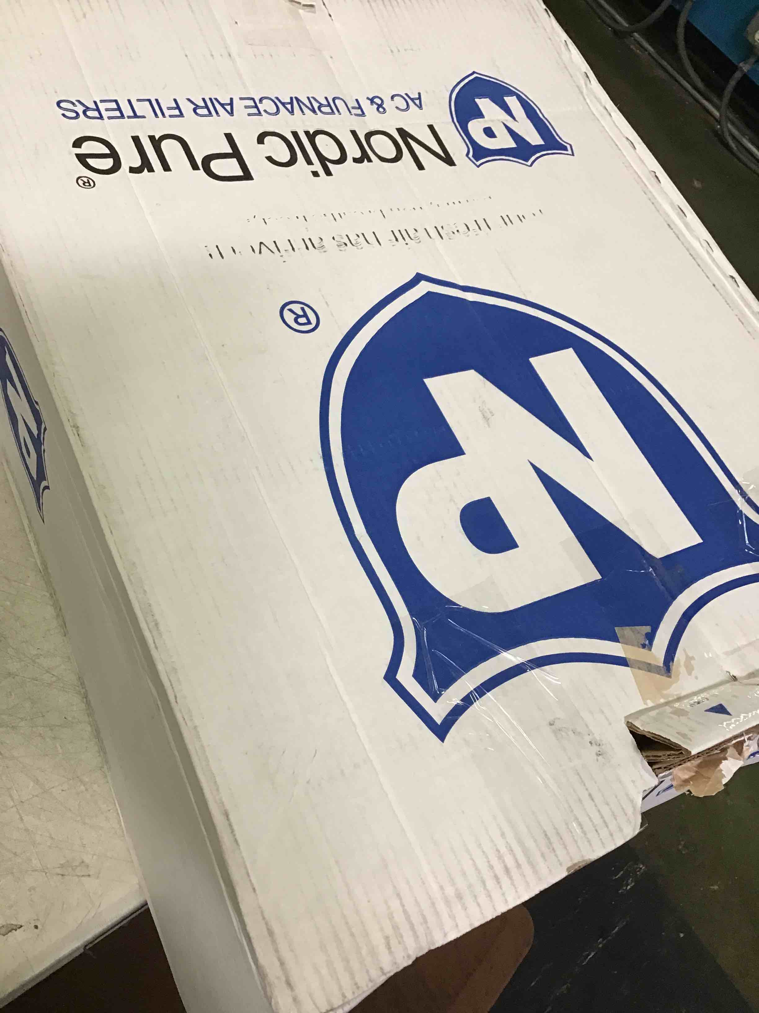 https://s3.amazonaws.com/lotting-images-prod/bidfta/BLU0528397_1688137490107.jpeg