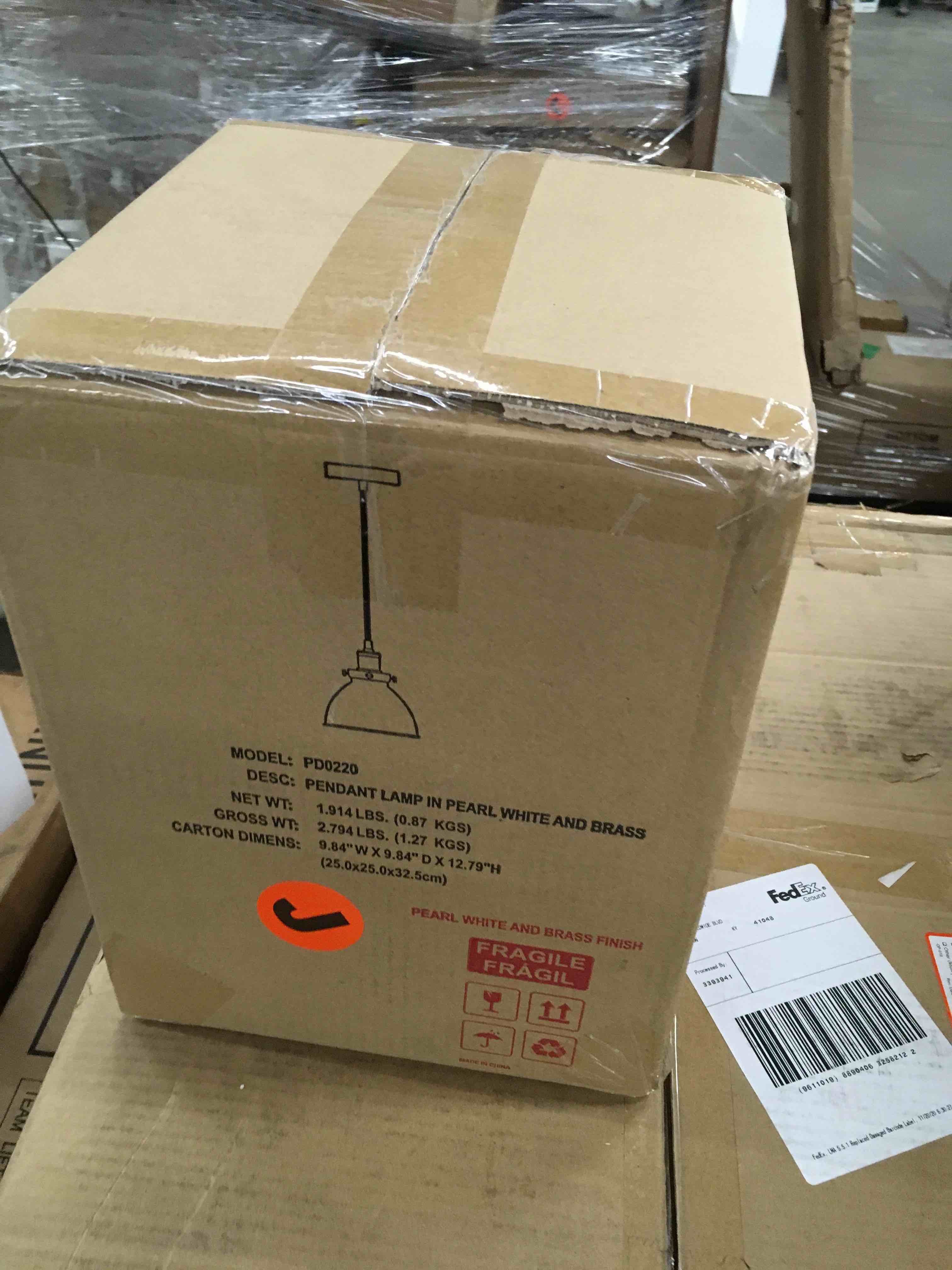 https://s3.amazonaws.com/lotting-images-prod/bidfta/BLU0758870_1606839898269.jpeg