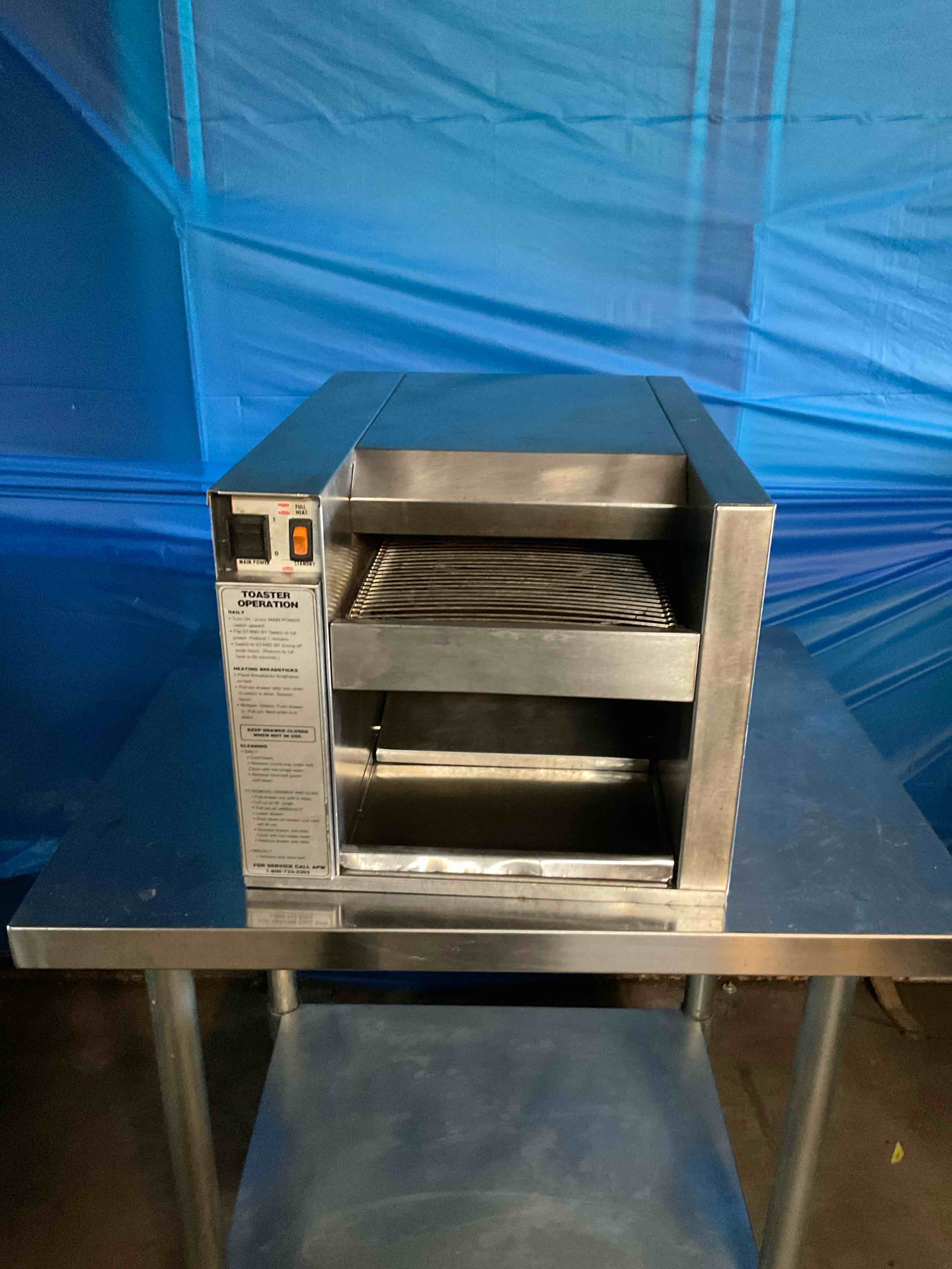 APW CONVEYOR TOASTER