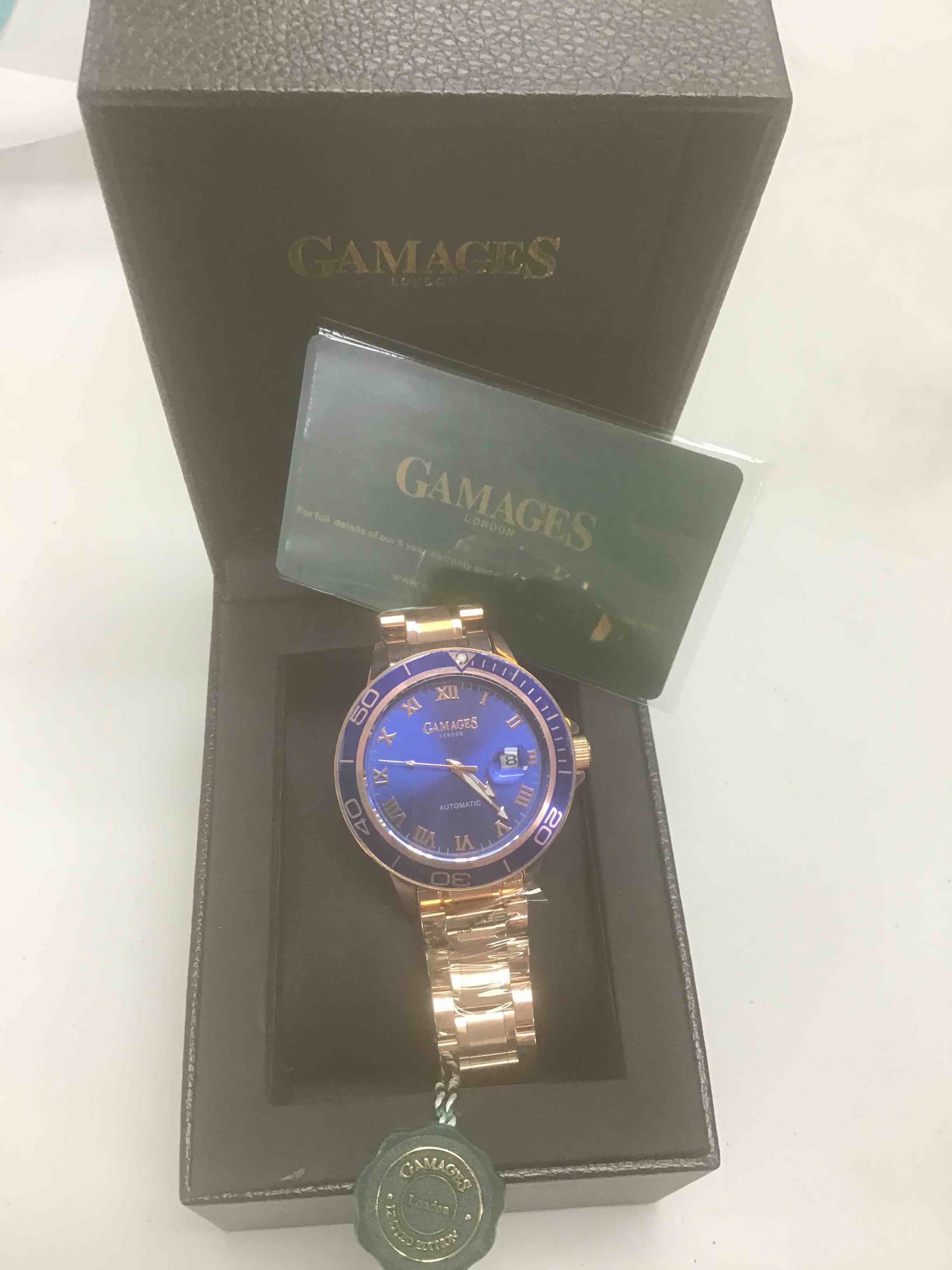 https://s3.amazonaws.com/lotting-images-prod/bidfta/BLU0881016_1608047683919.jpeg