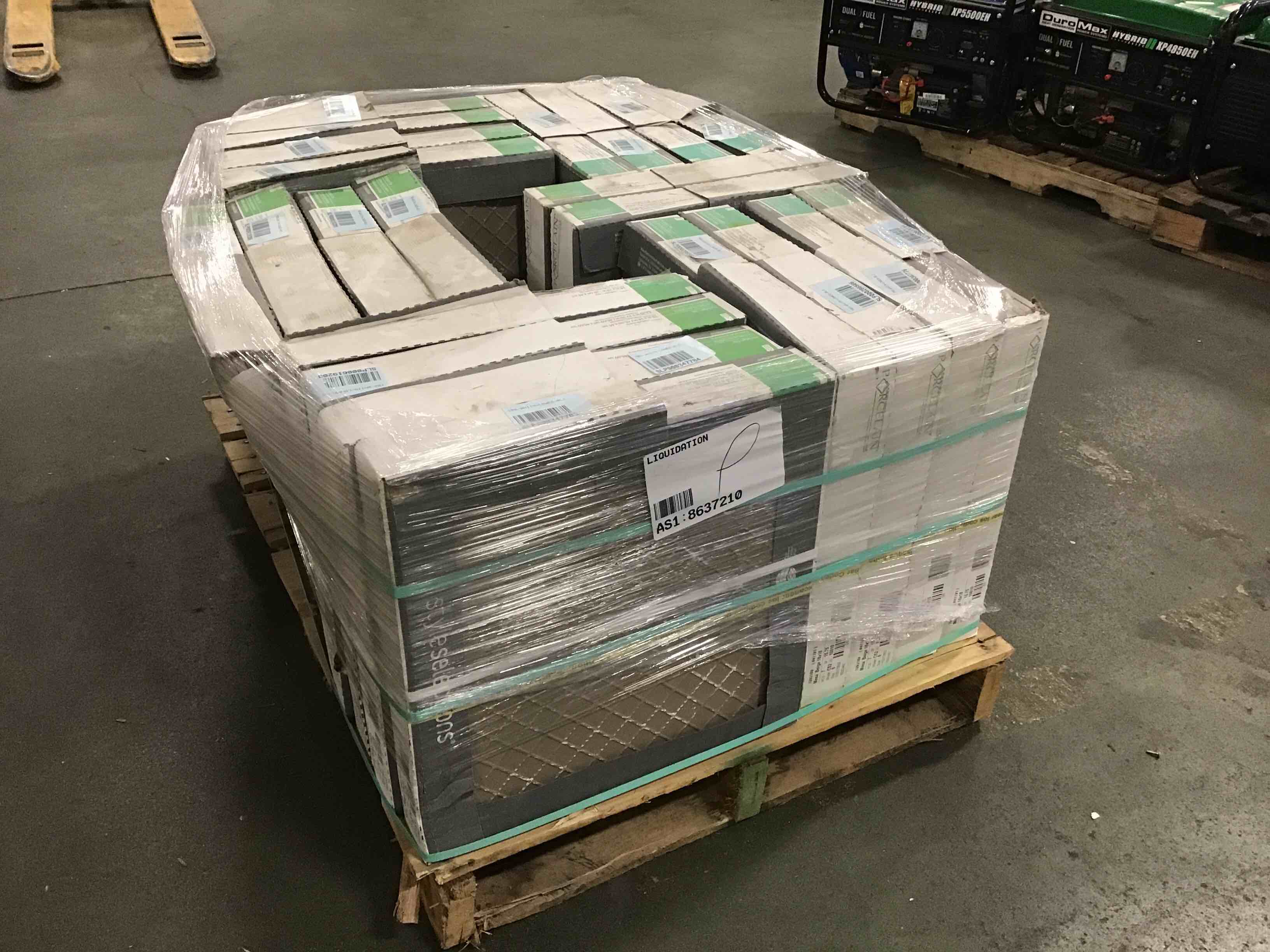 https://s3.amazonaws.com/lotting-images-prod/bidfta/BLU0914608_1609189181334.jpeg