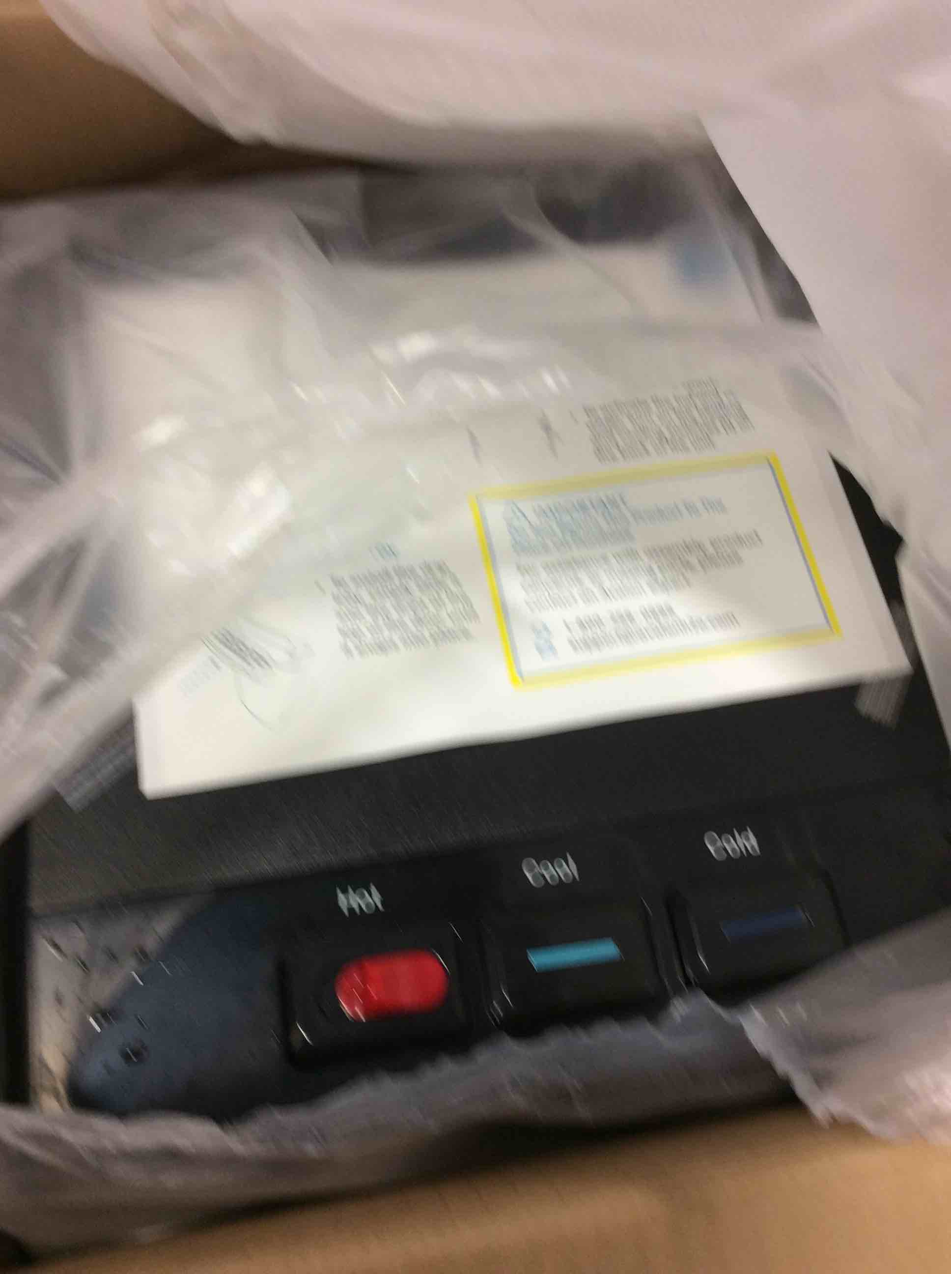 https://s3.amazonaws.com/lotting-images-prod/bidfta/BLU0922875_1610138809534.jpeg