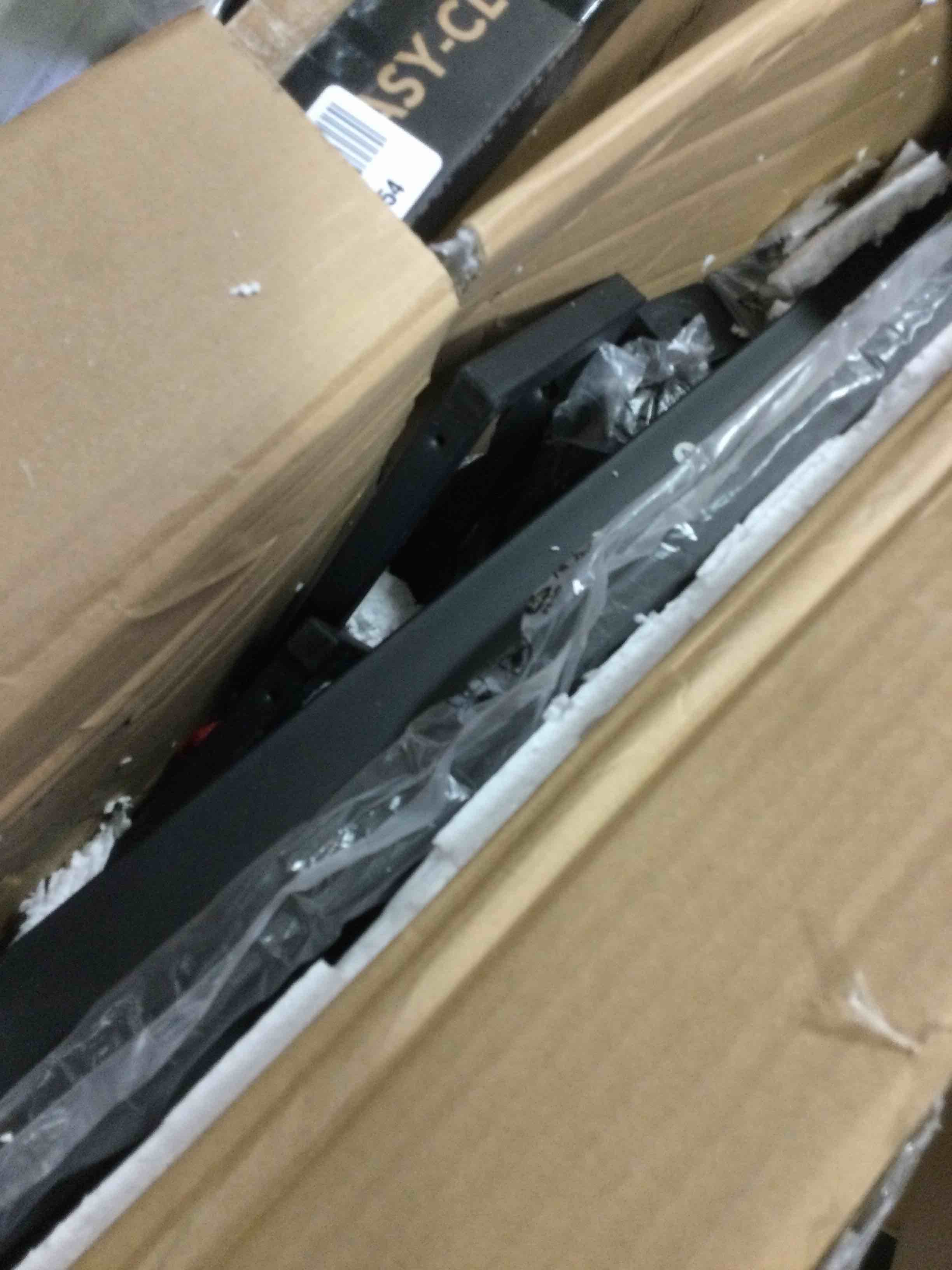 https://s3.amazonaws.com/lotting-images-prod/bidfta/BLU0932919_1608301371323.jpeg
