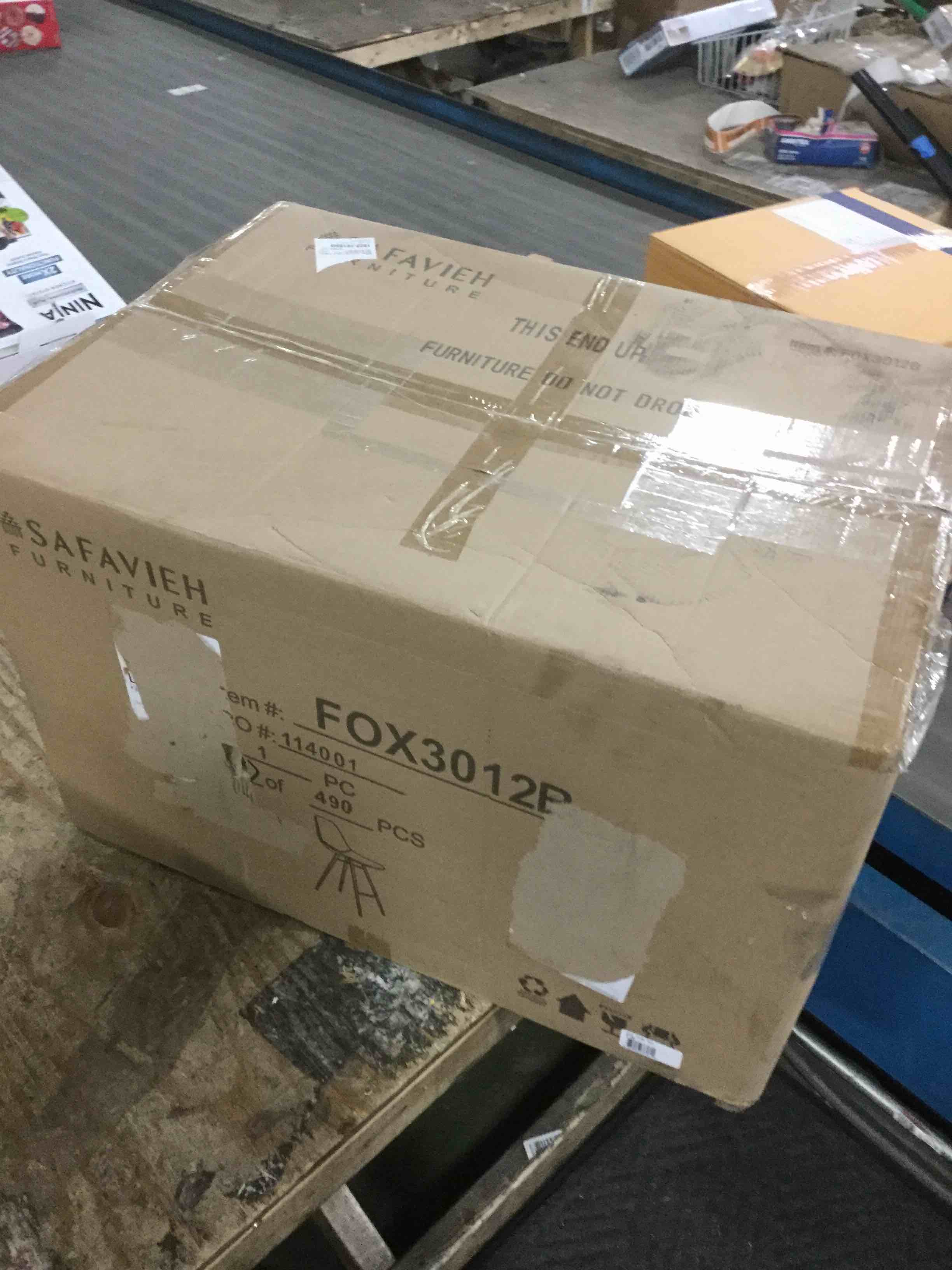 https://s3.amazonaws.com/lotting-images-prod/bidfta/BLU1056918_1615381954585.jpeg