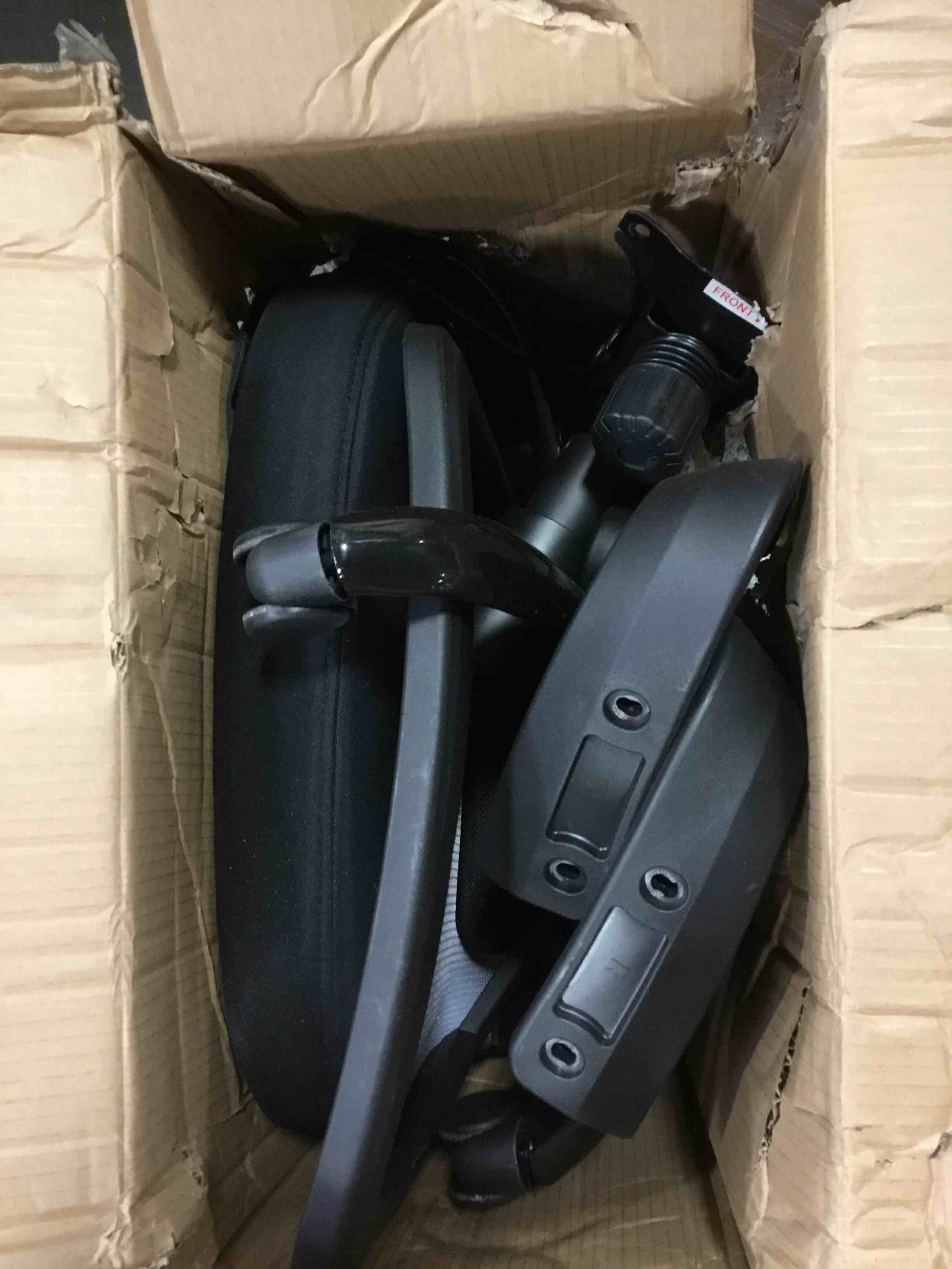 https://s3.amazonaws.com/lotting-images-prod/bidfta/BLU1152192_1619094480013.jpeg