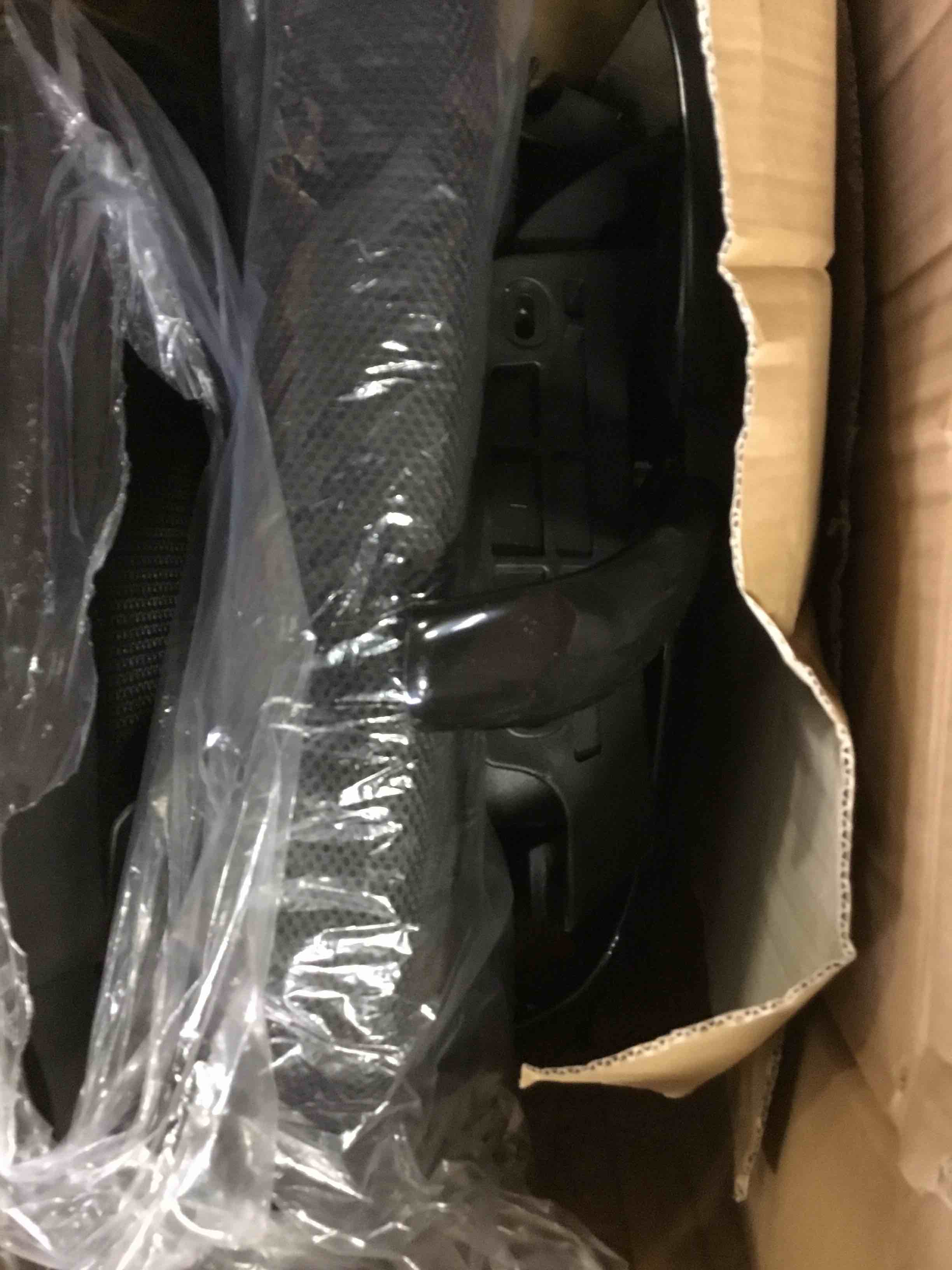 https://s3.amazonaws.com/lotting-images-prod/bidfta/BLU1152283_1619181246610.jpeg