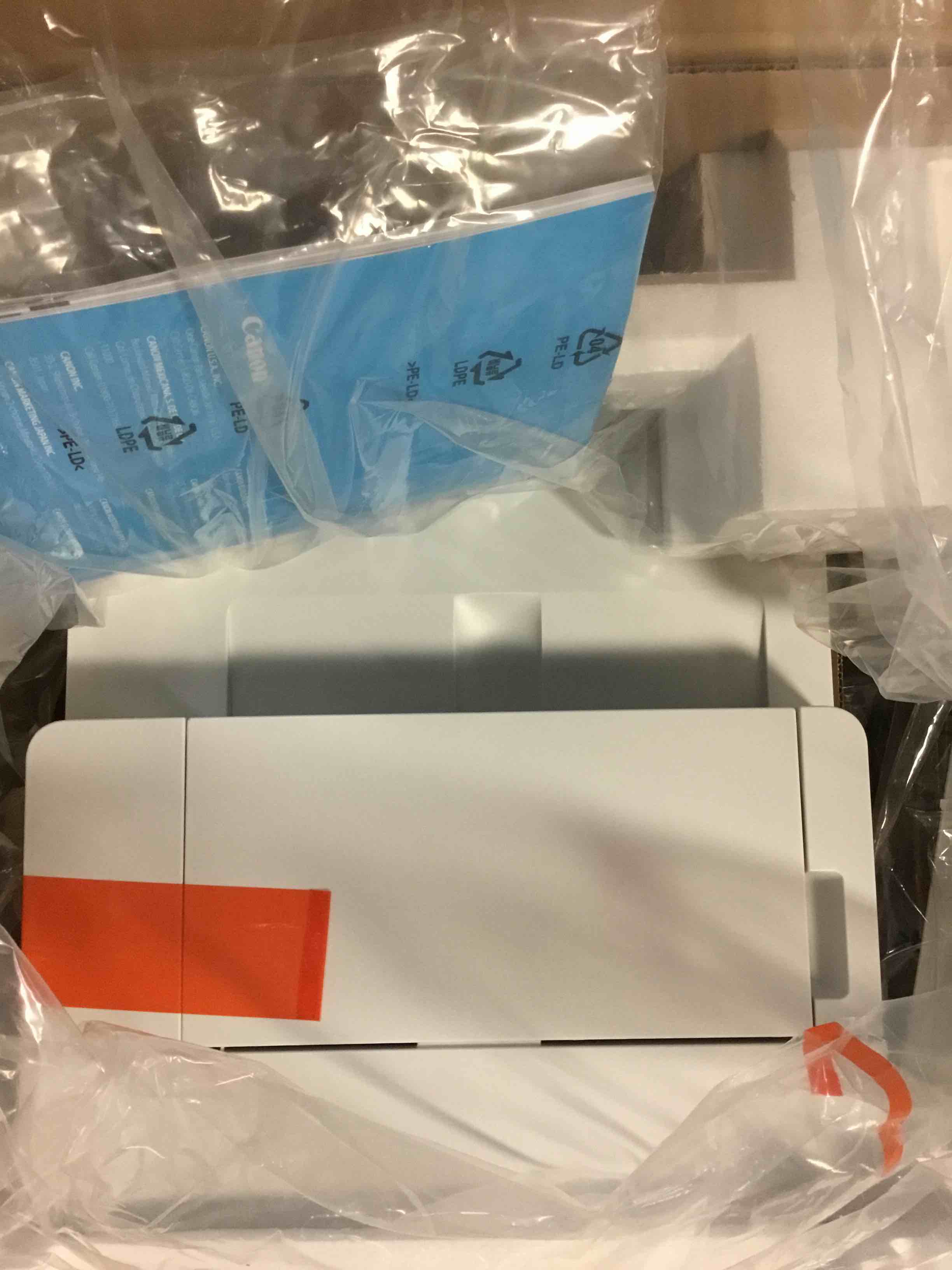 https://s3.amazonaws.com/lotting-images-prod/bidfta/BLU1360950_1641241488050.jpeg