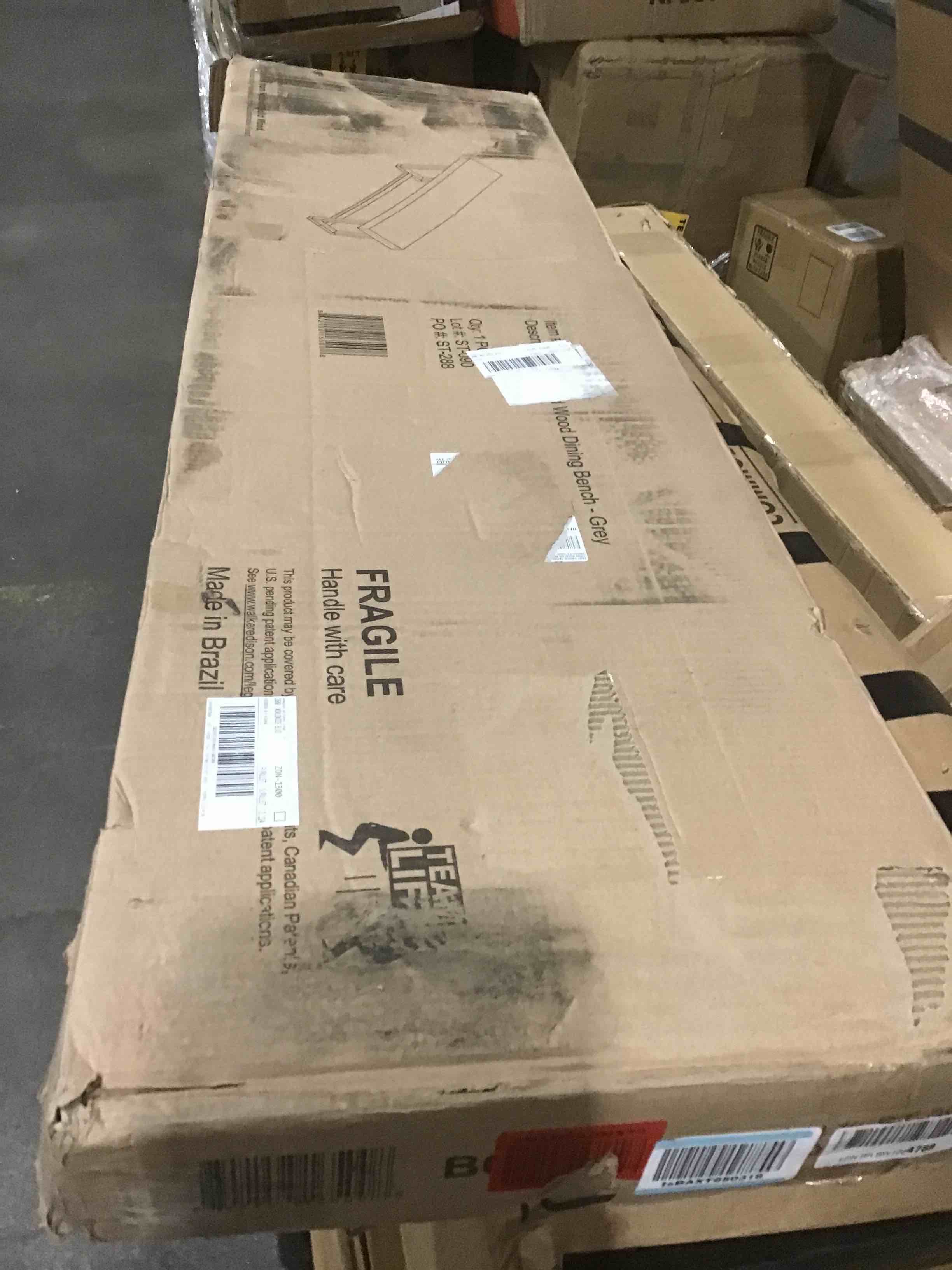 https://s3.amazonaws.com/lotting-images-prod/bidfta/BLU1517333_1640788311383.jpeg