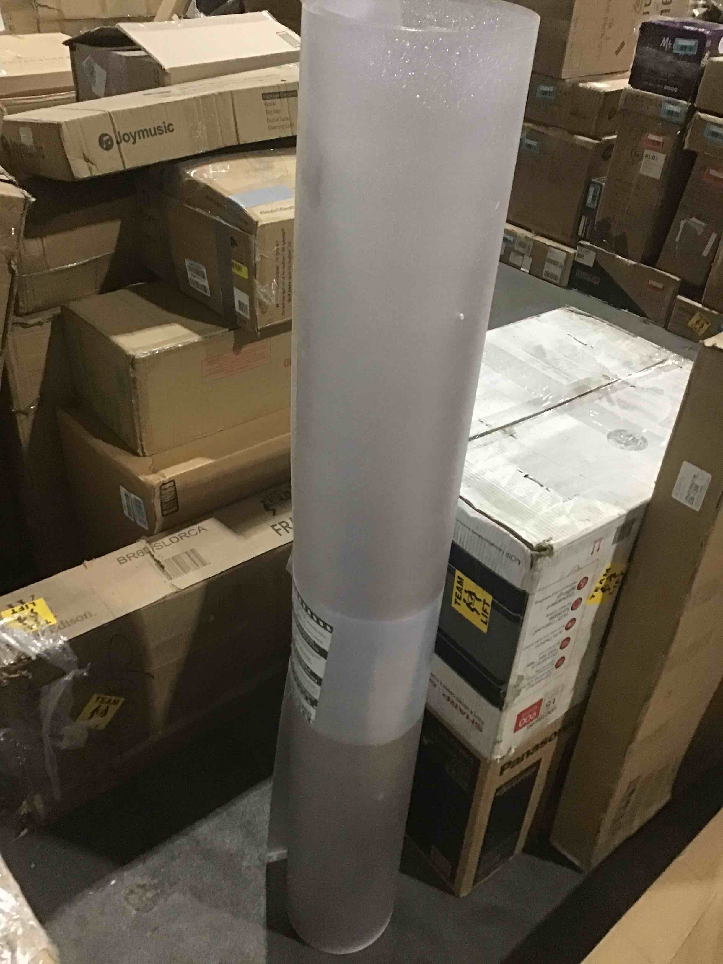 https://s3.amazonaws.com/lotting-images-prod/bidfta/BLU1517342_1640789503507.jpeg