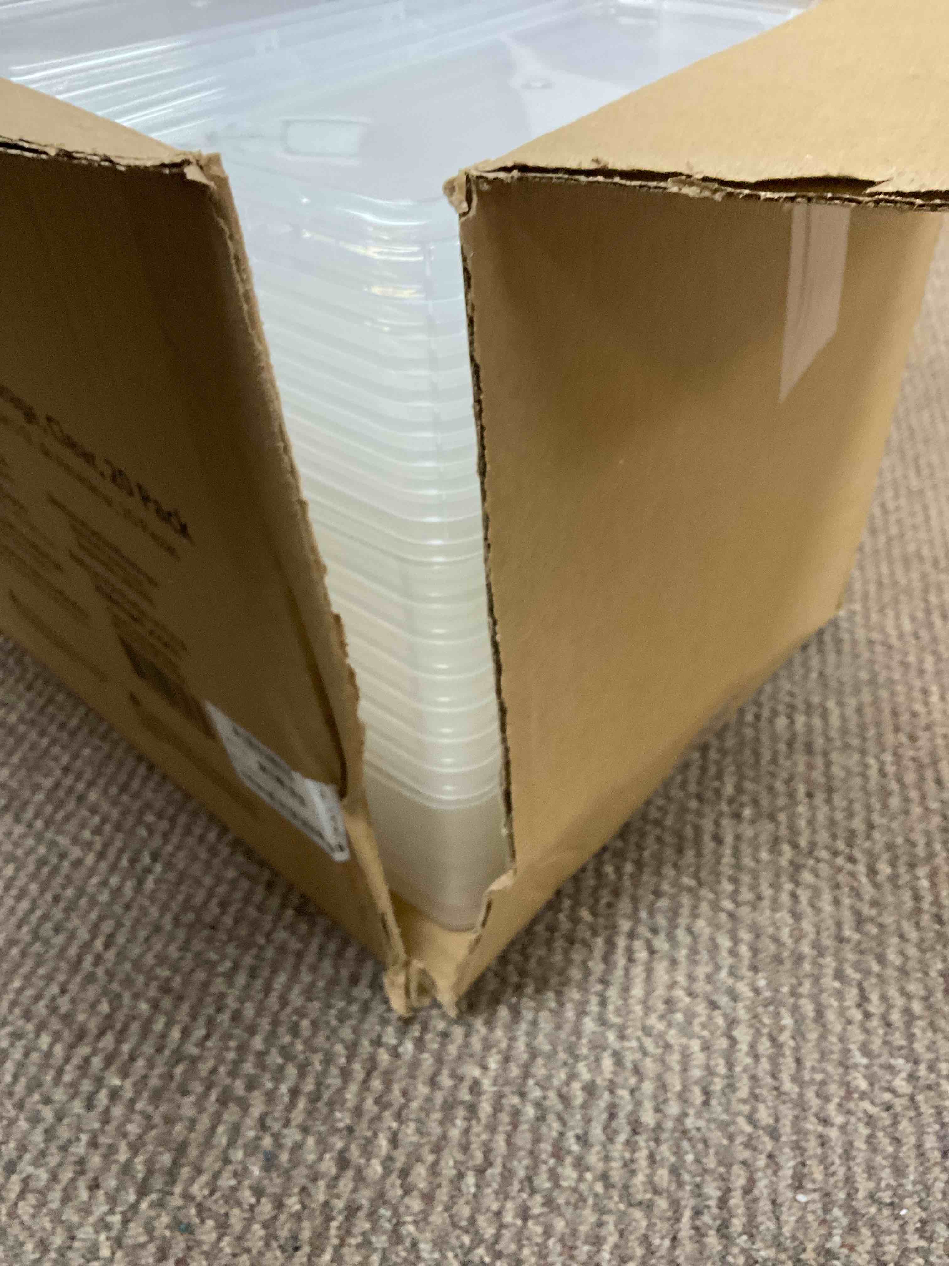 https://s3.amazonaws.com/lotting-images-prod/bidfta/BLU1567862_1693068617552.jpeg