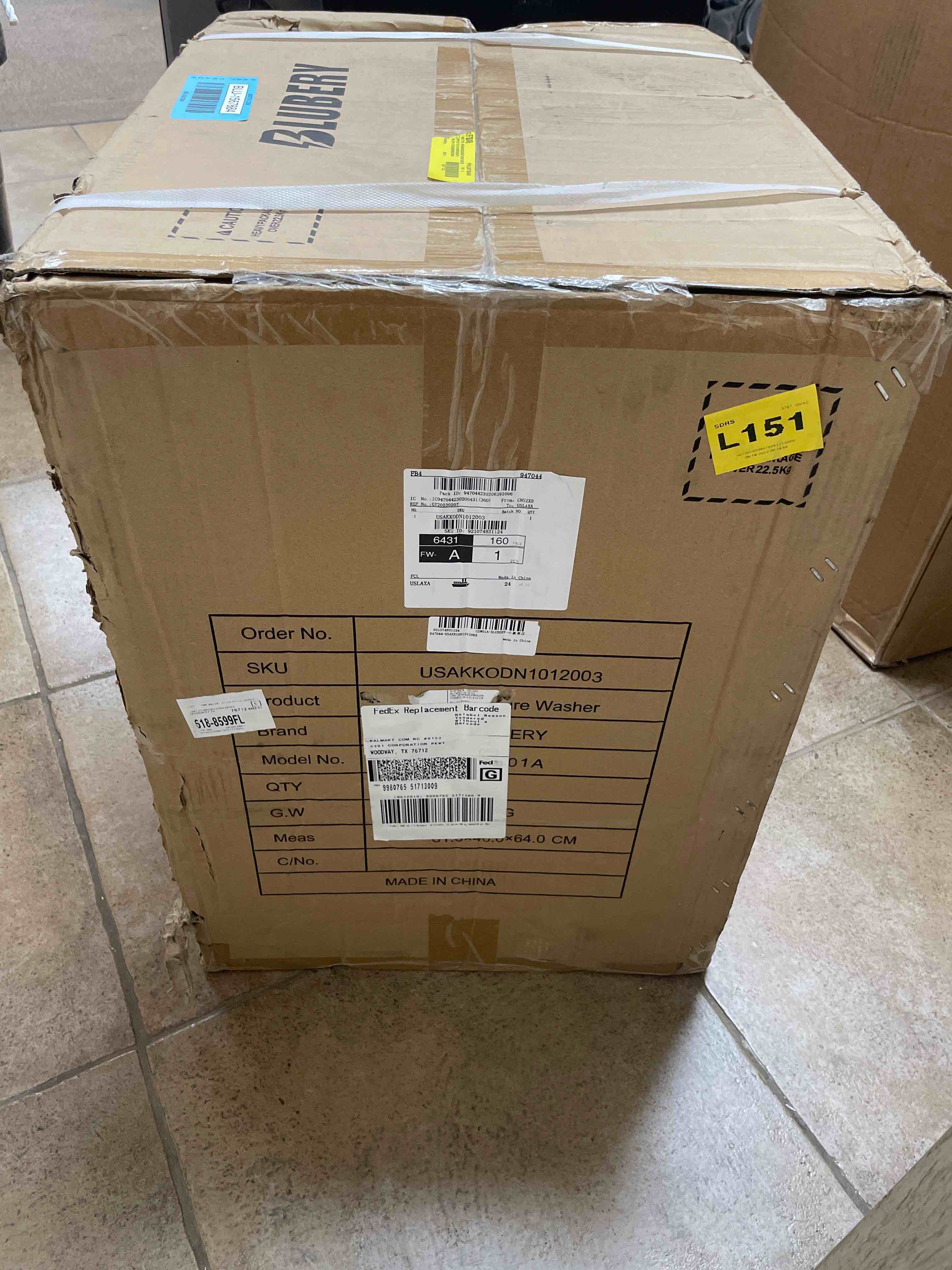 https://s3.amazonaws.com/lotting-images-prod/bidfta/BLU1567884_1694015915138.jpeg