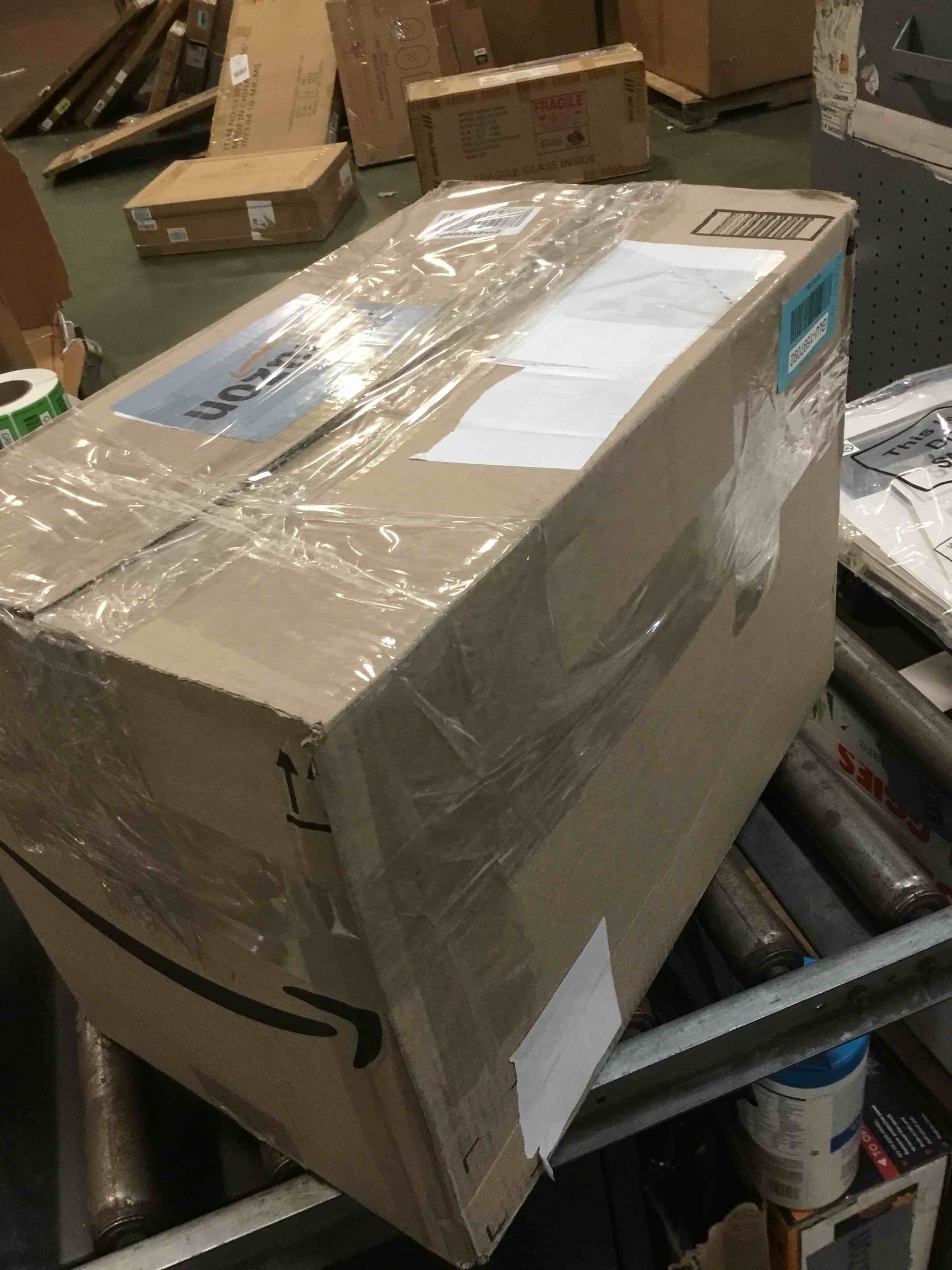 https://s3.amazonaws.com/lotting-images-prod/bidfta/BLU1597092_1719582381347.jpeg